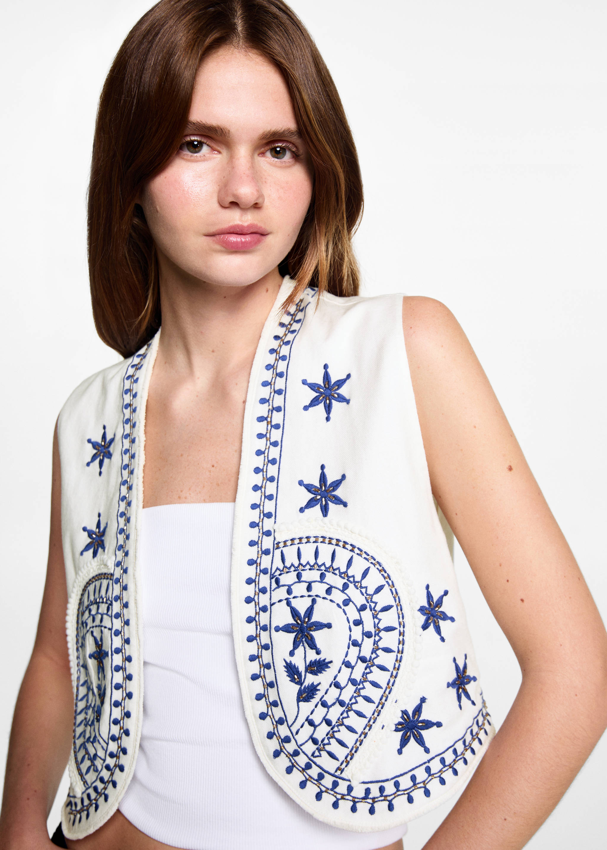 Chaleco bordado abalorios - Detalle del artículo 1