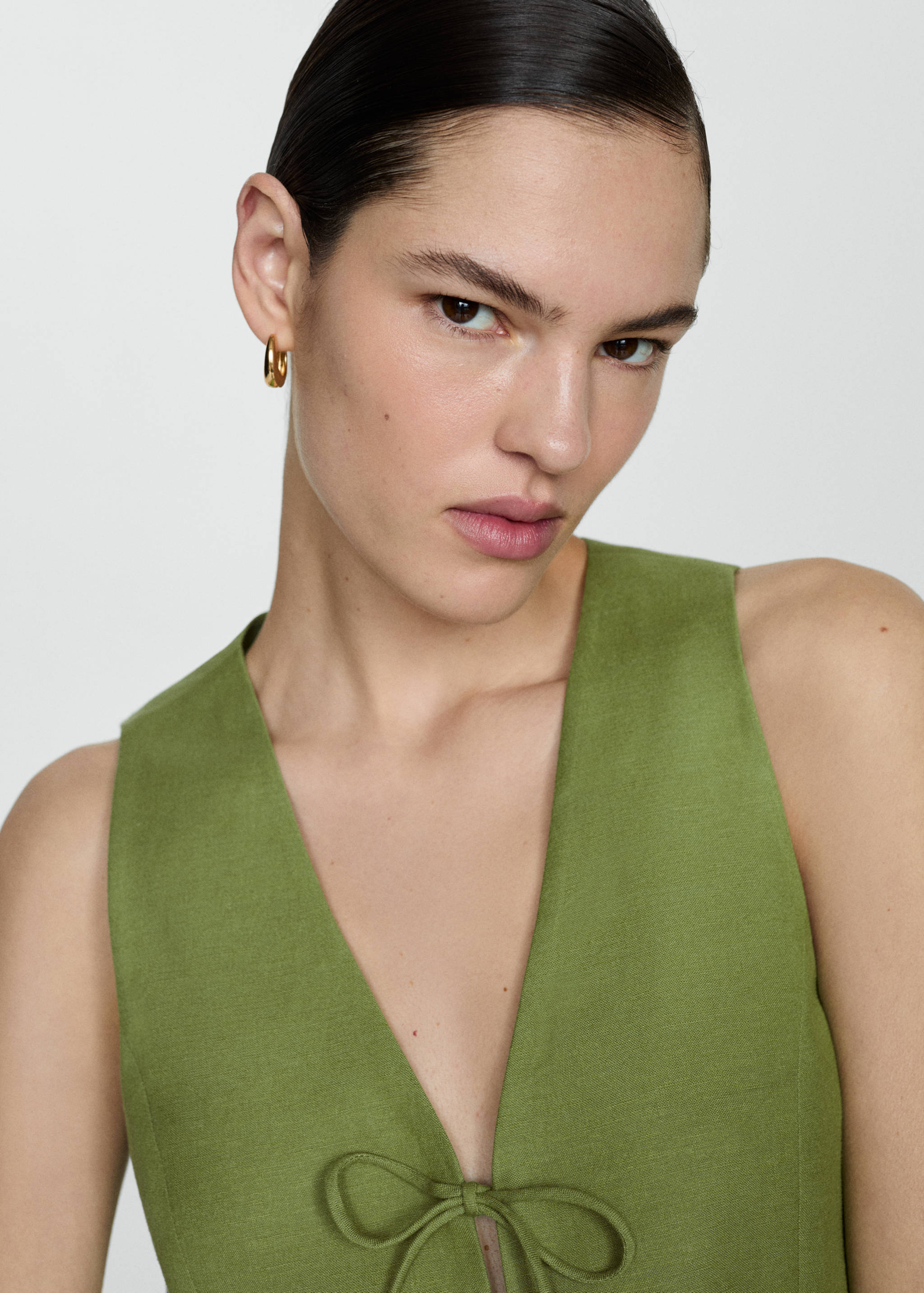 Väst med knytband - Detaljer om artikeln 1