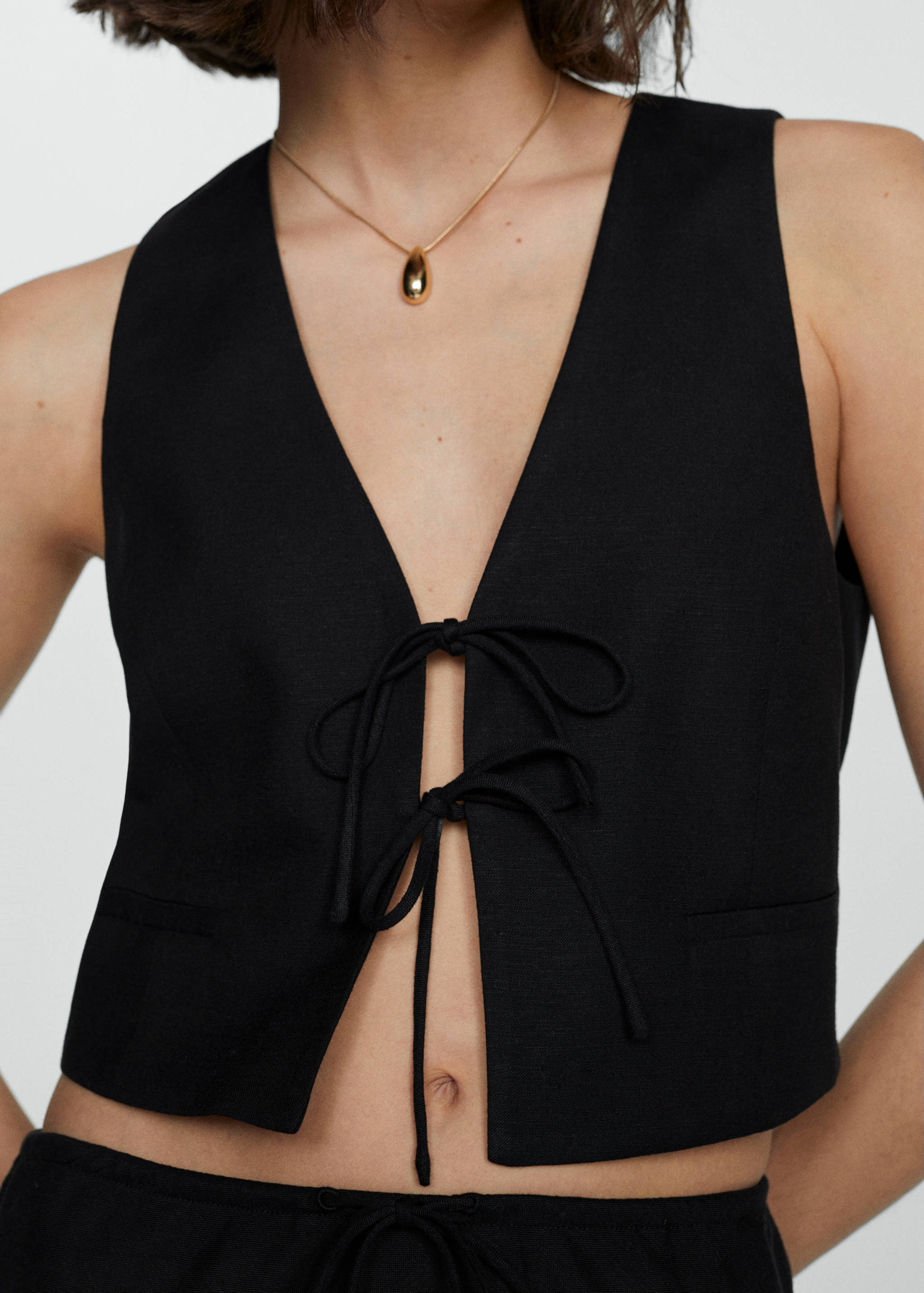 Chaleco cierre lazos - Detalle del artículo 6