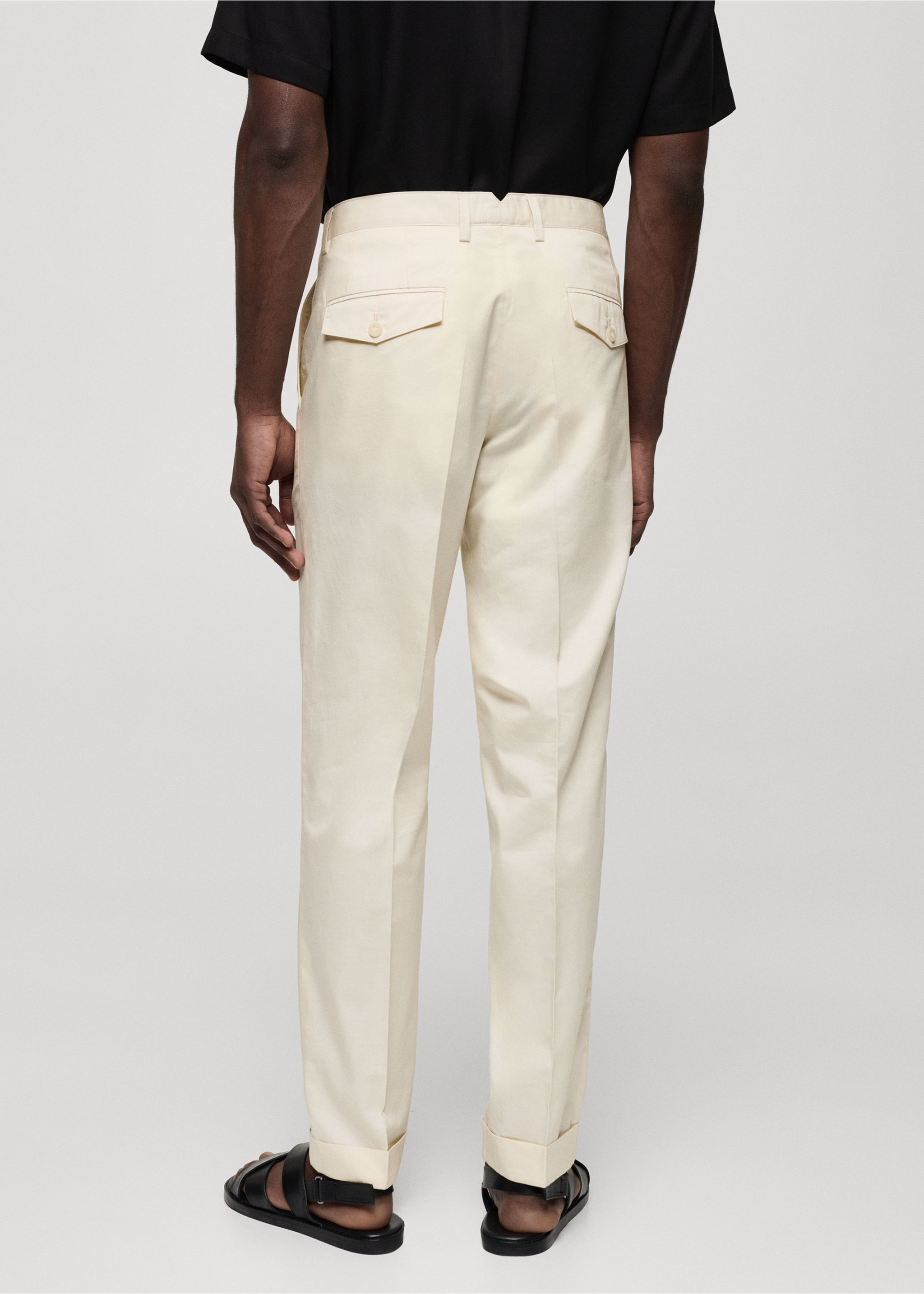 Cotton linen pleated trousers - Reverse of the article