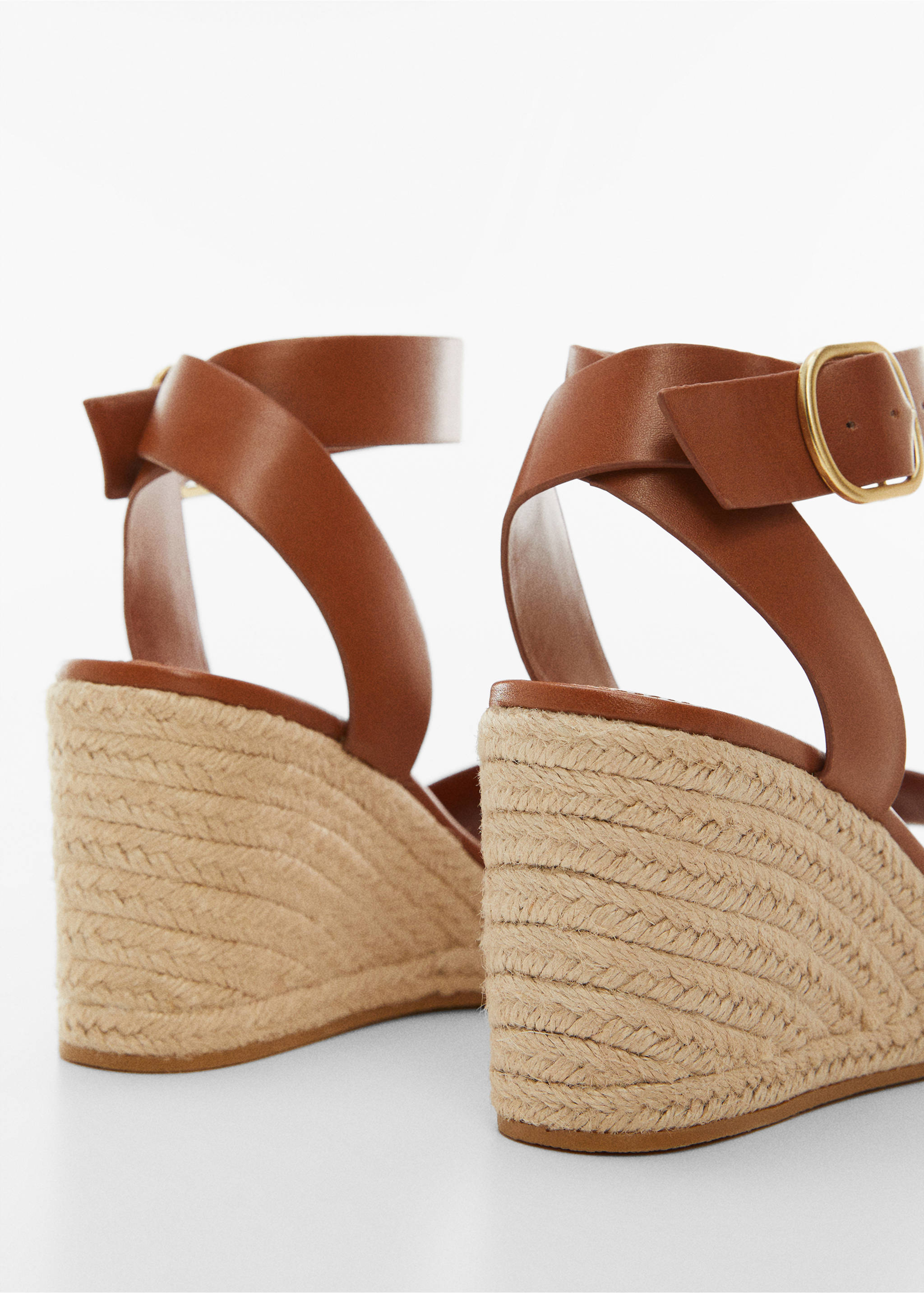 Wedge buckle sandals - Details of the article 1, Leather. Ref: 67067699-00.