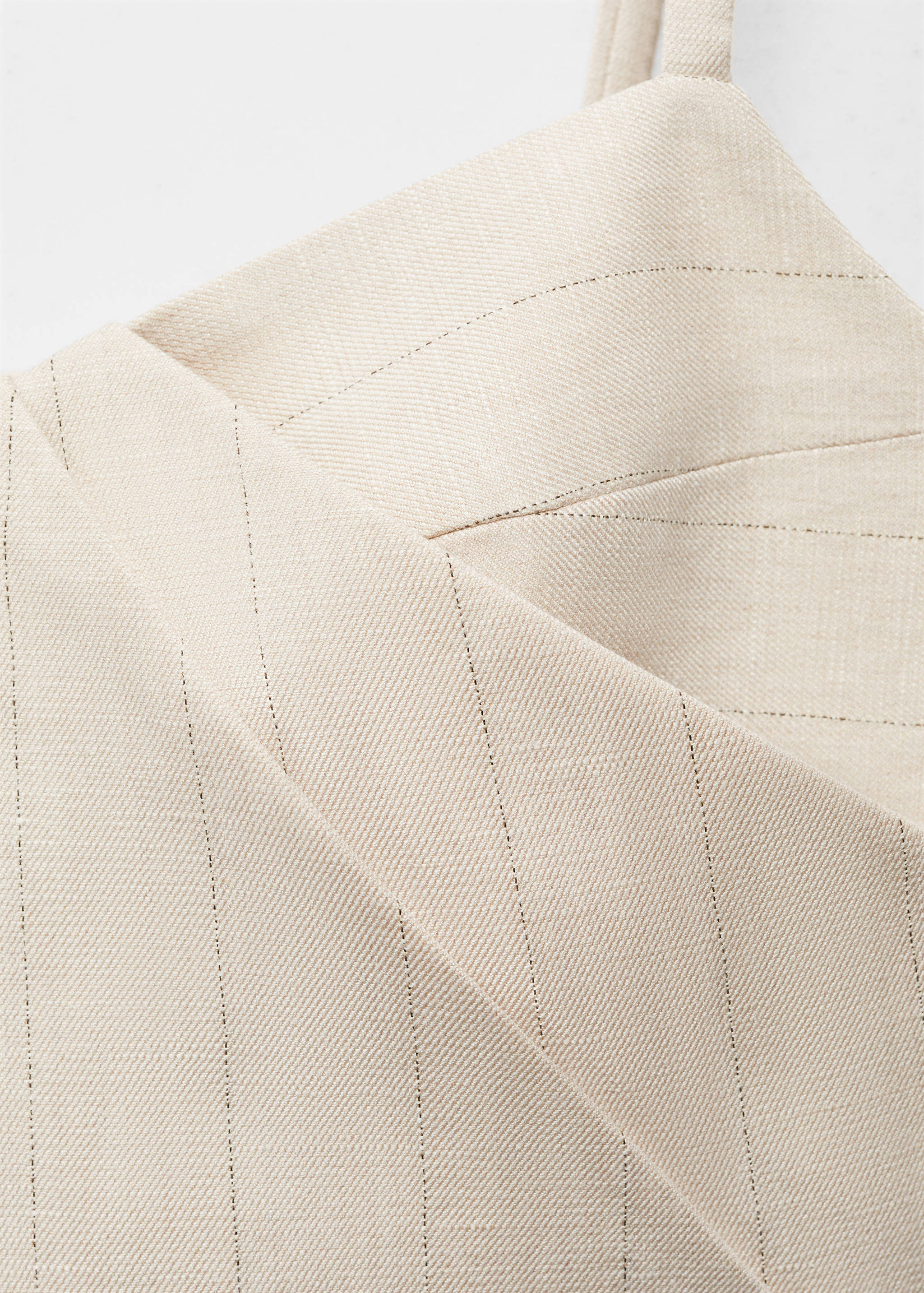 Strapless top with pleat detail - Details of the article 8