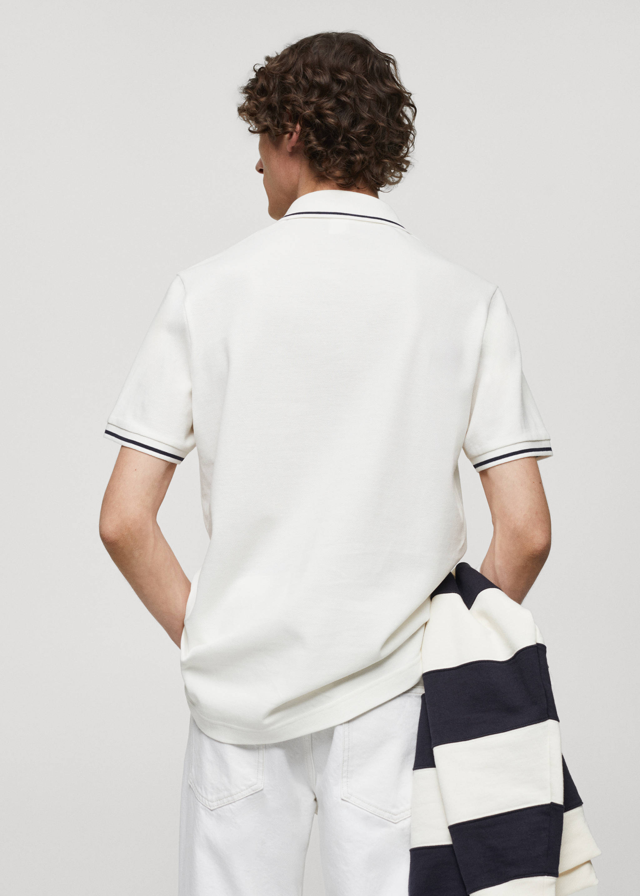 100% embroidered cotton polo shirt - Reverse of the article