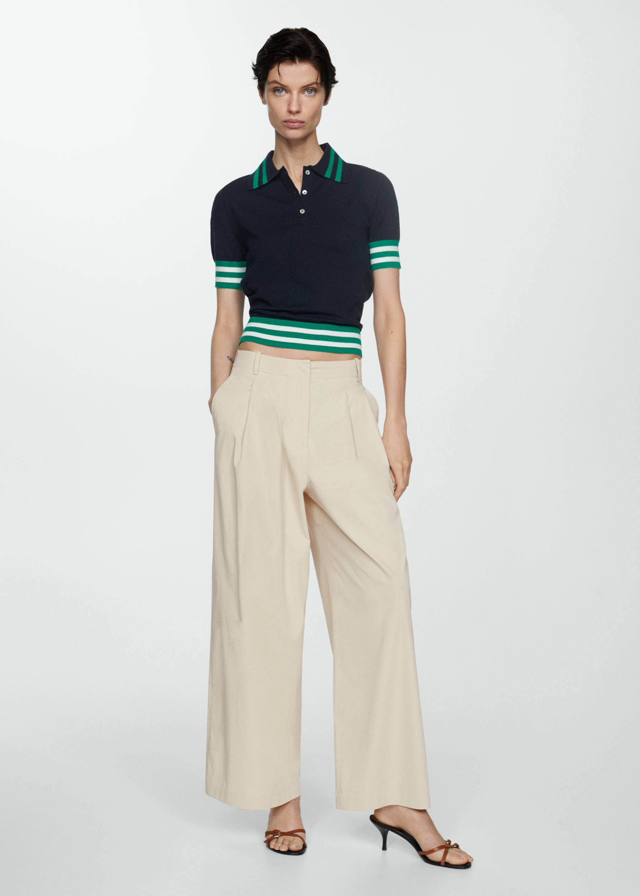 Wide leg pleated trousers - General plane