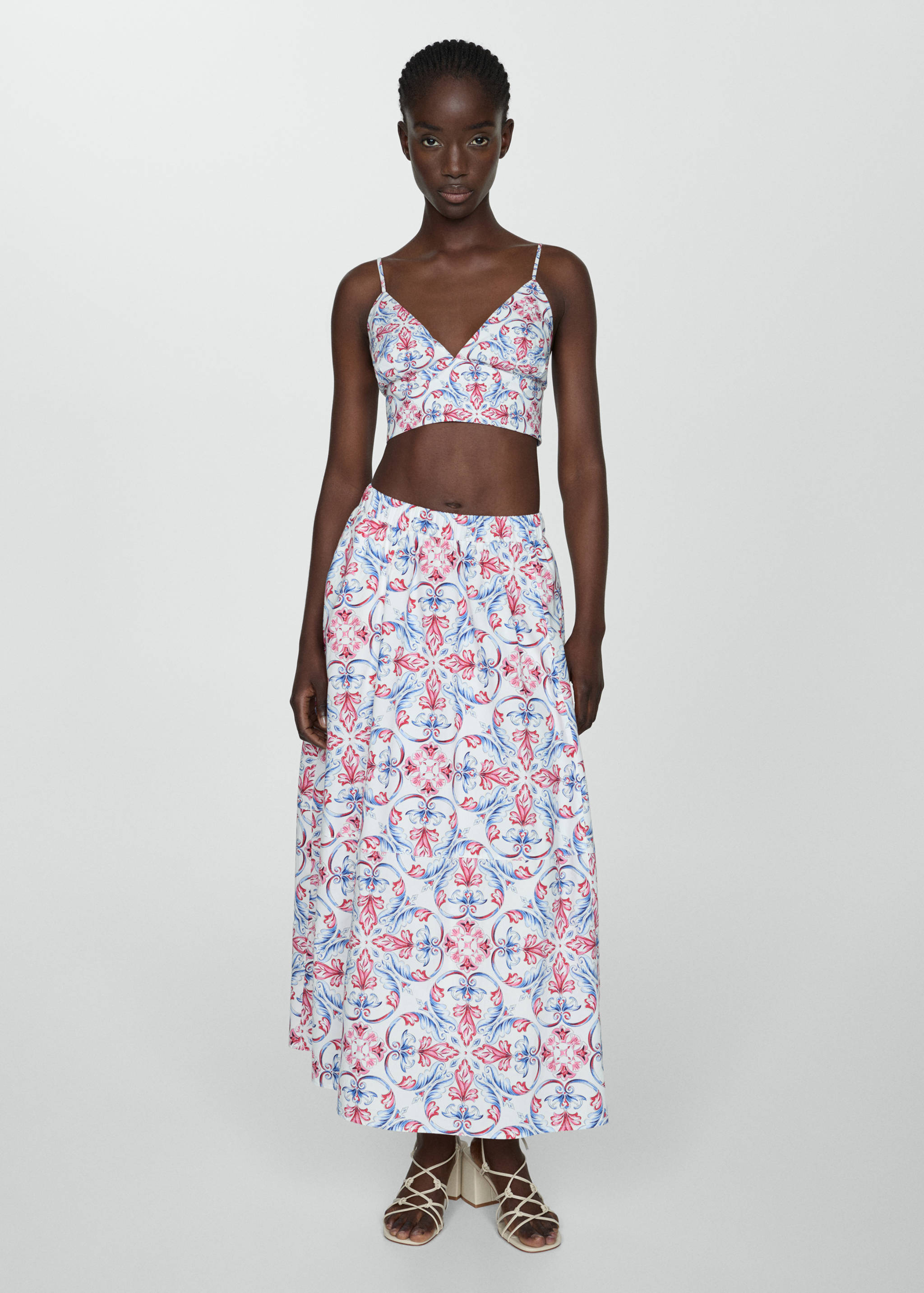 Top crop estampado - Plano general