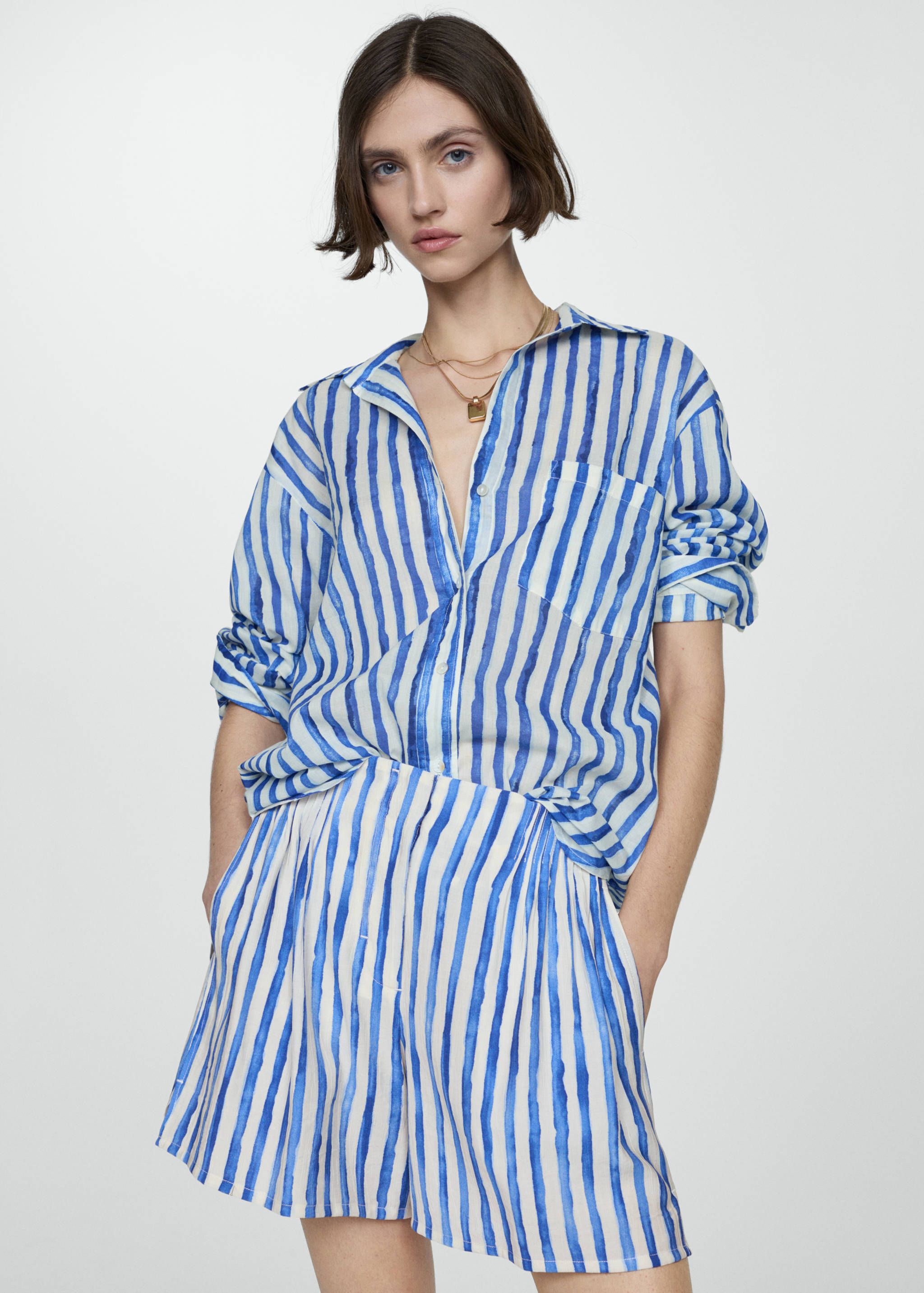 Striped high-waisted shorts - Details of the article 1