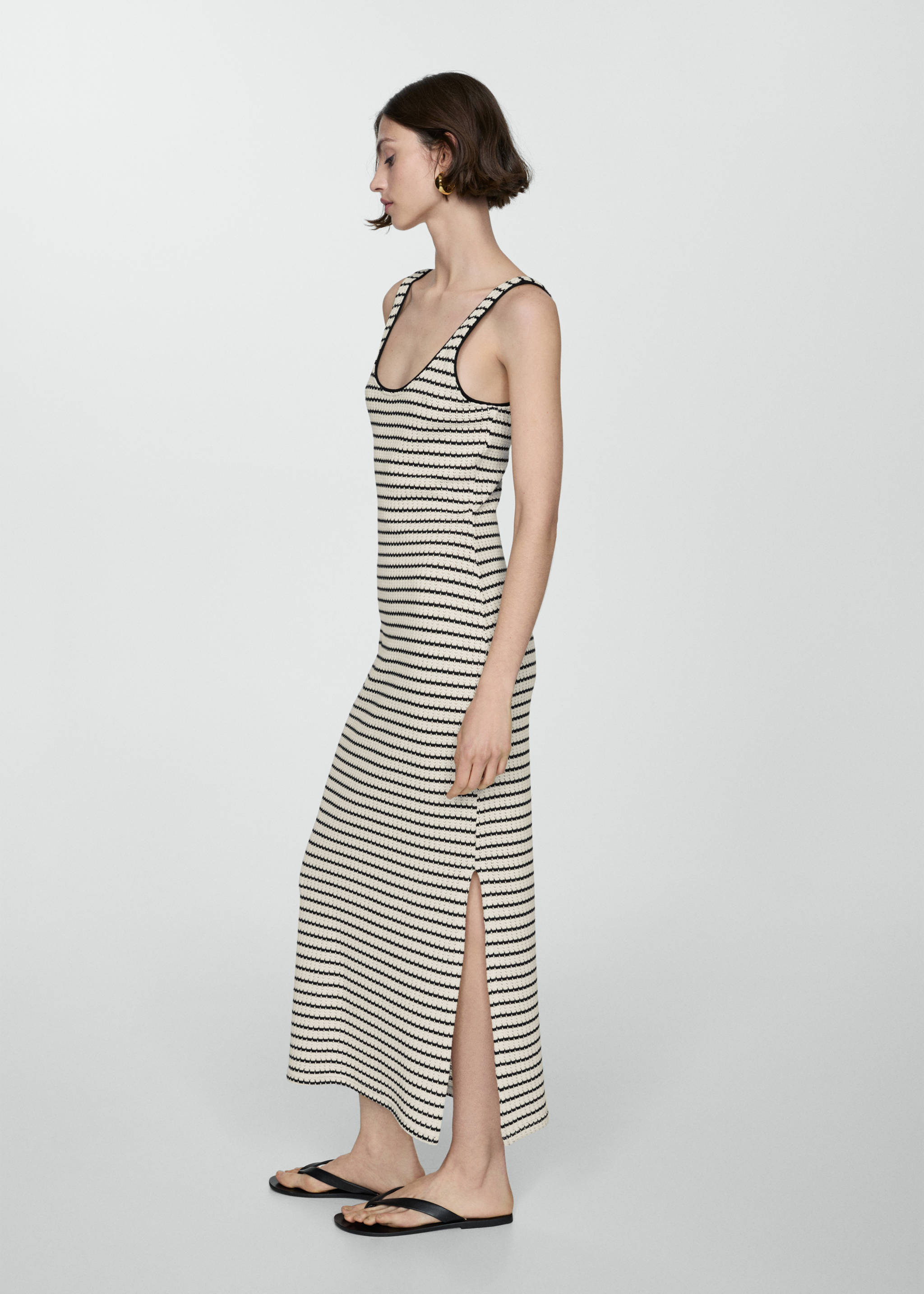 Side slit knit dress - Details of the article 1