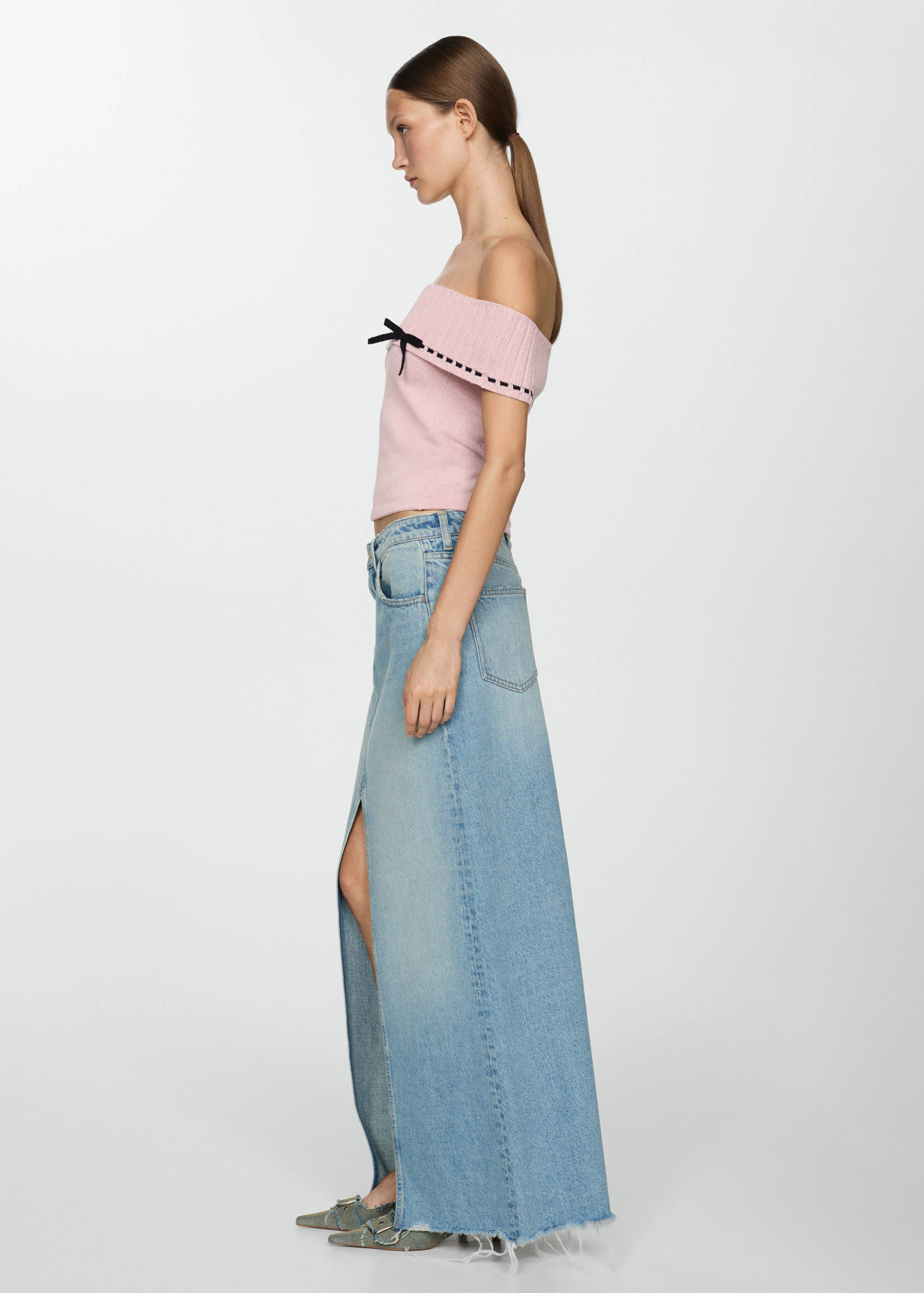 Off-shoulder top - Details of the article 2