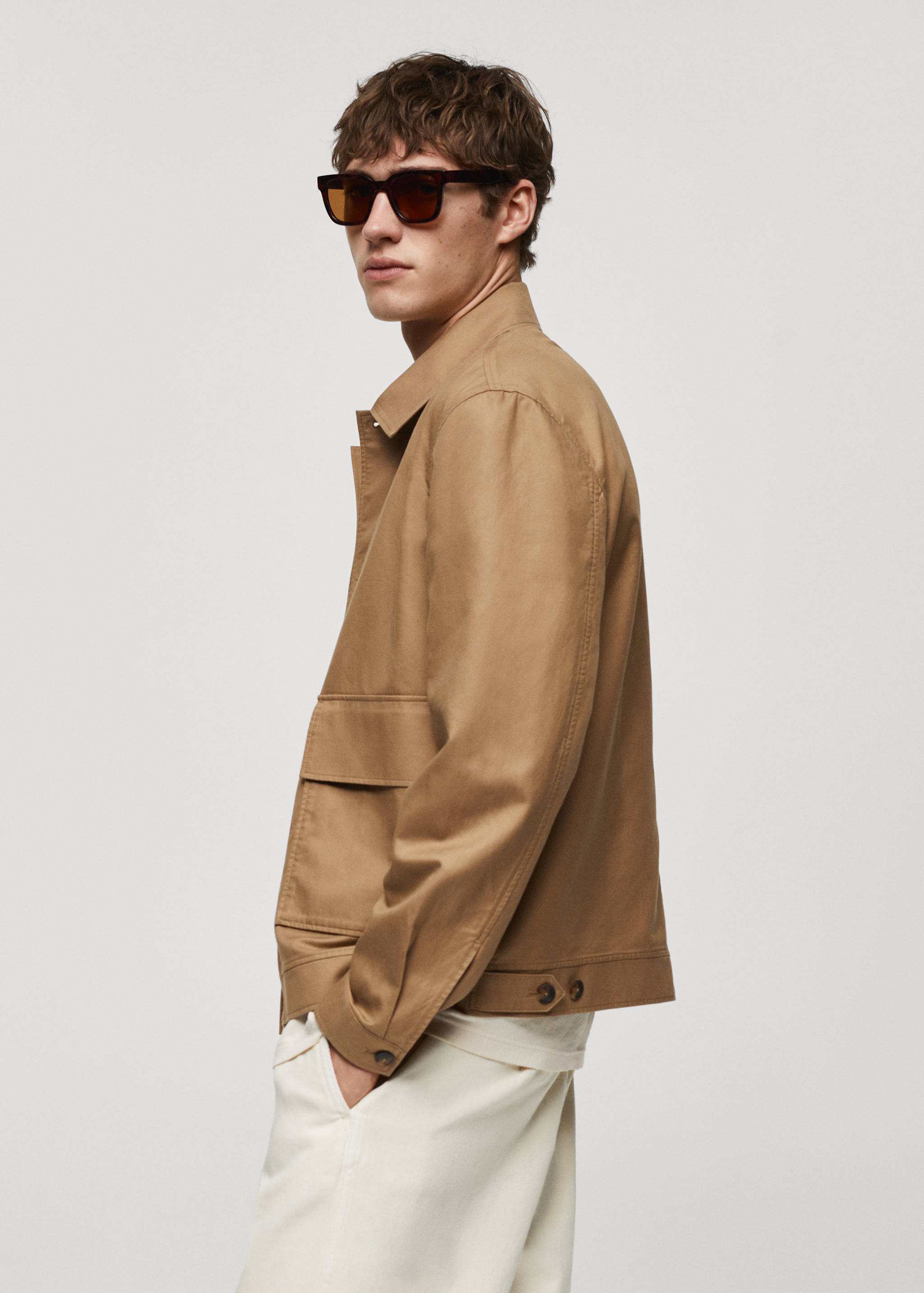 Overshirt aus Tencel-Leinenmischung mit Taschen - Detail des Artikels 2