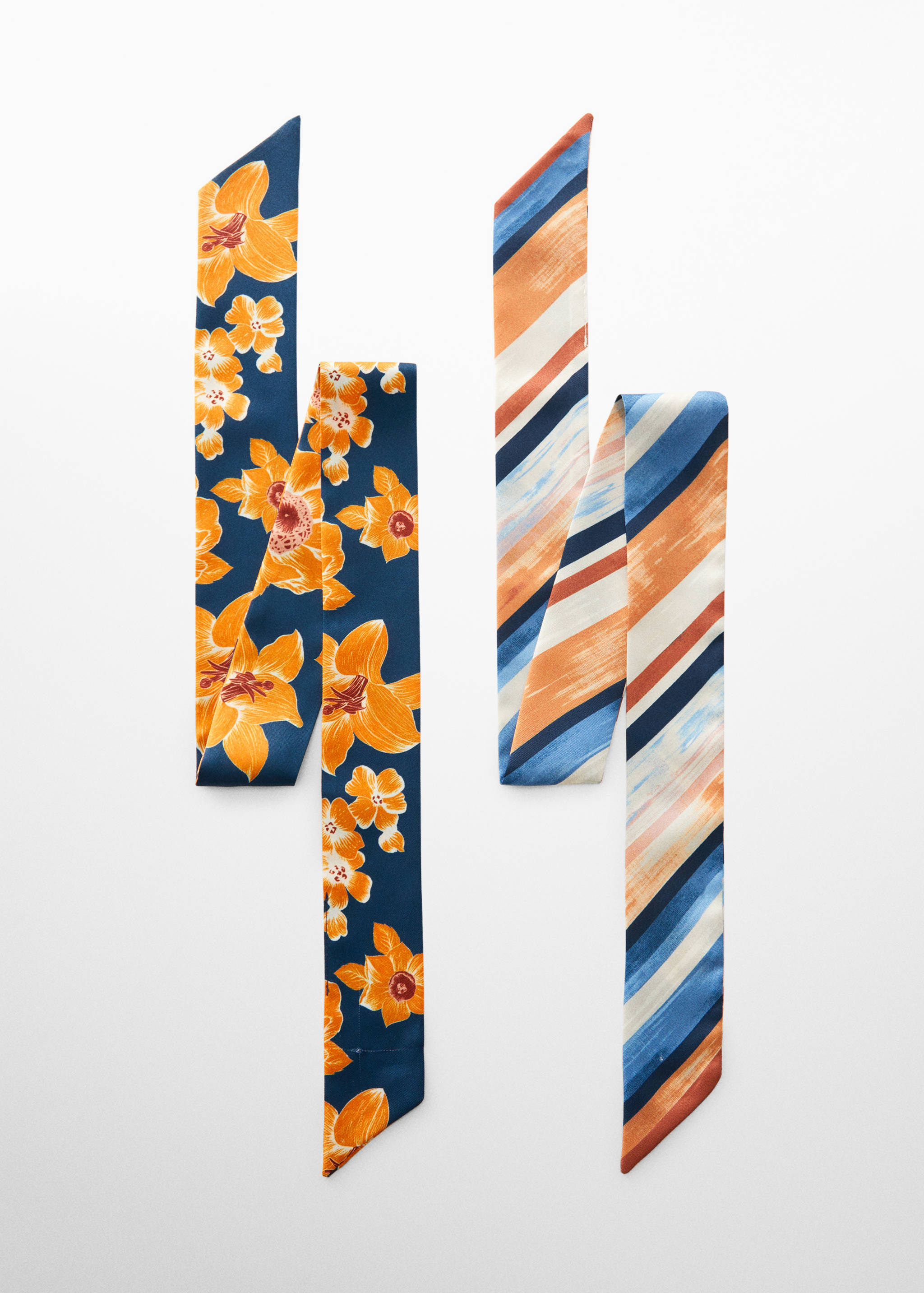 Pack of 2 floral scarves - Article without model