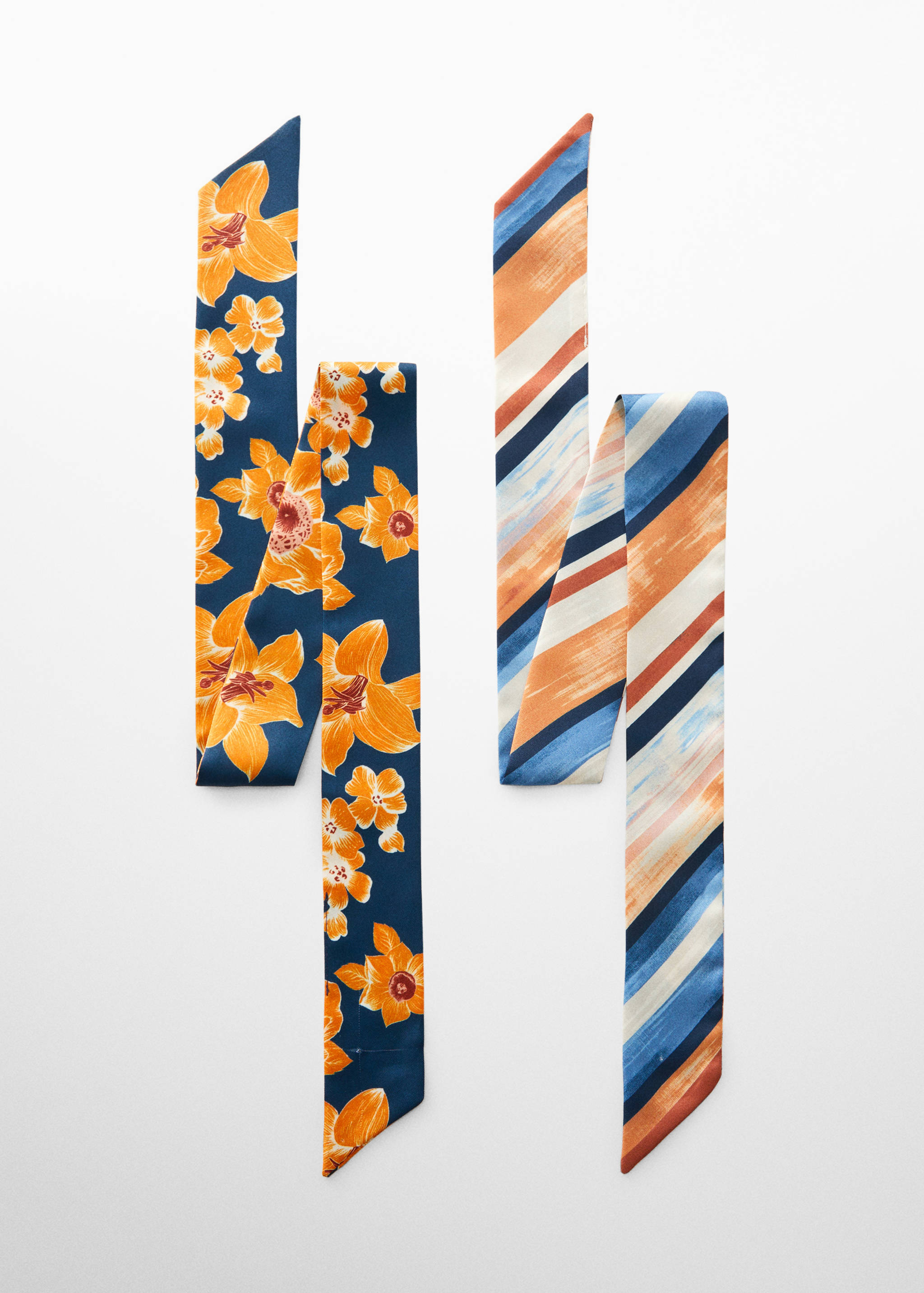 Lot de 2 foulards fleuris - Article sans modèle