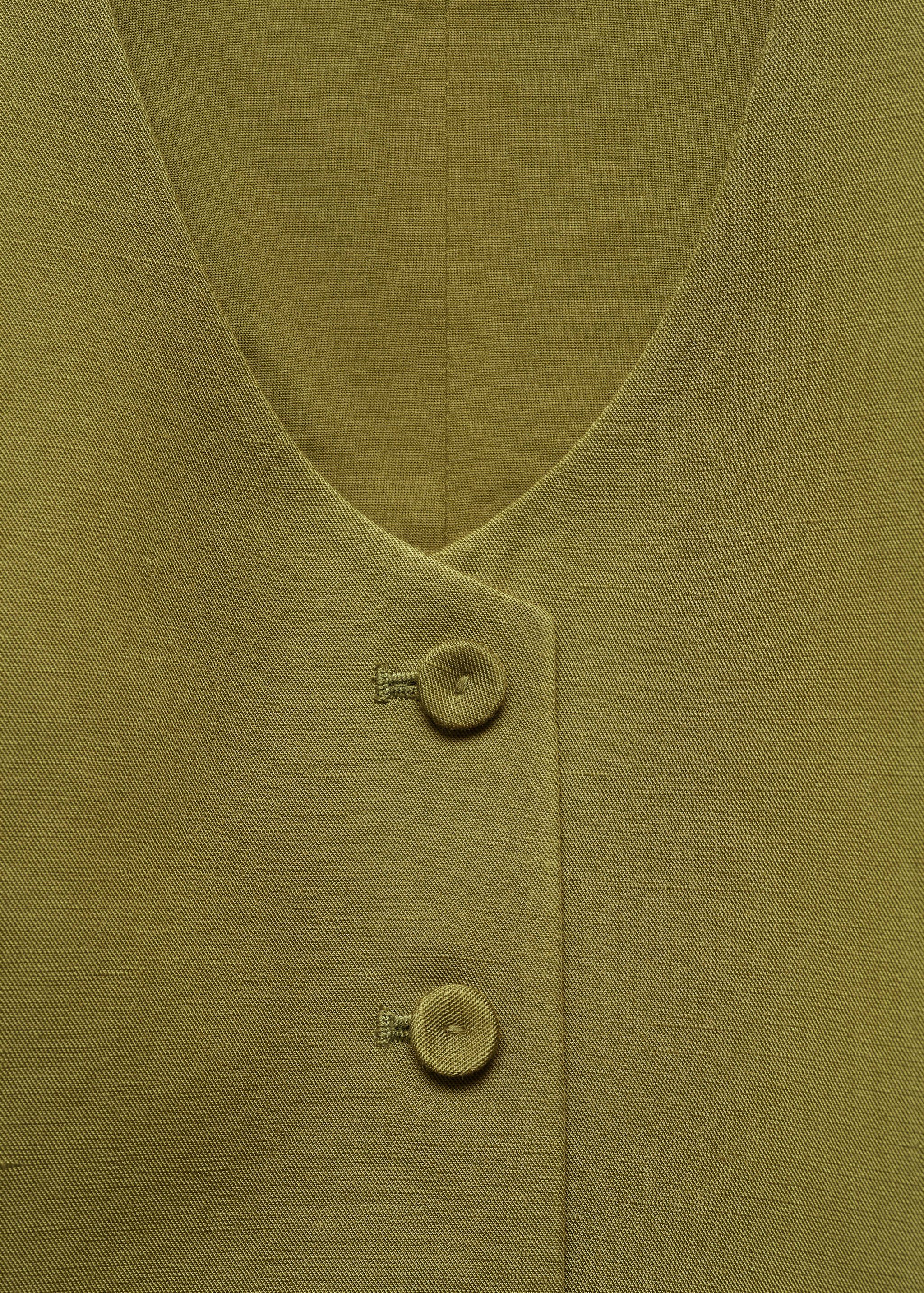 Linen waistcoat with buttons - Details of the article 8