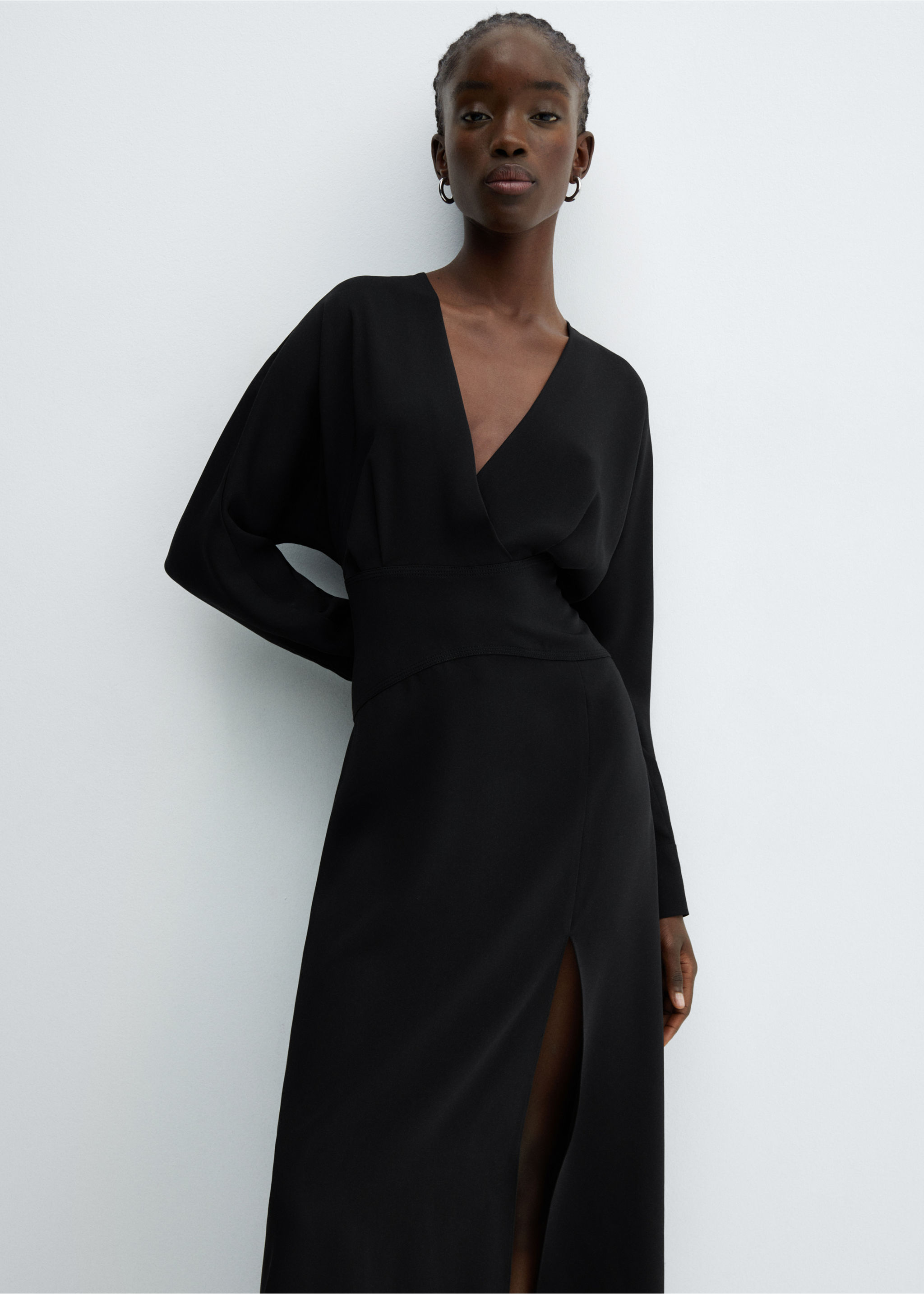 Cross-neckline slit dress - Medium plane