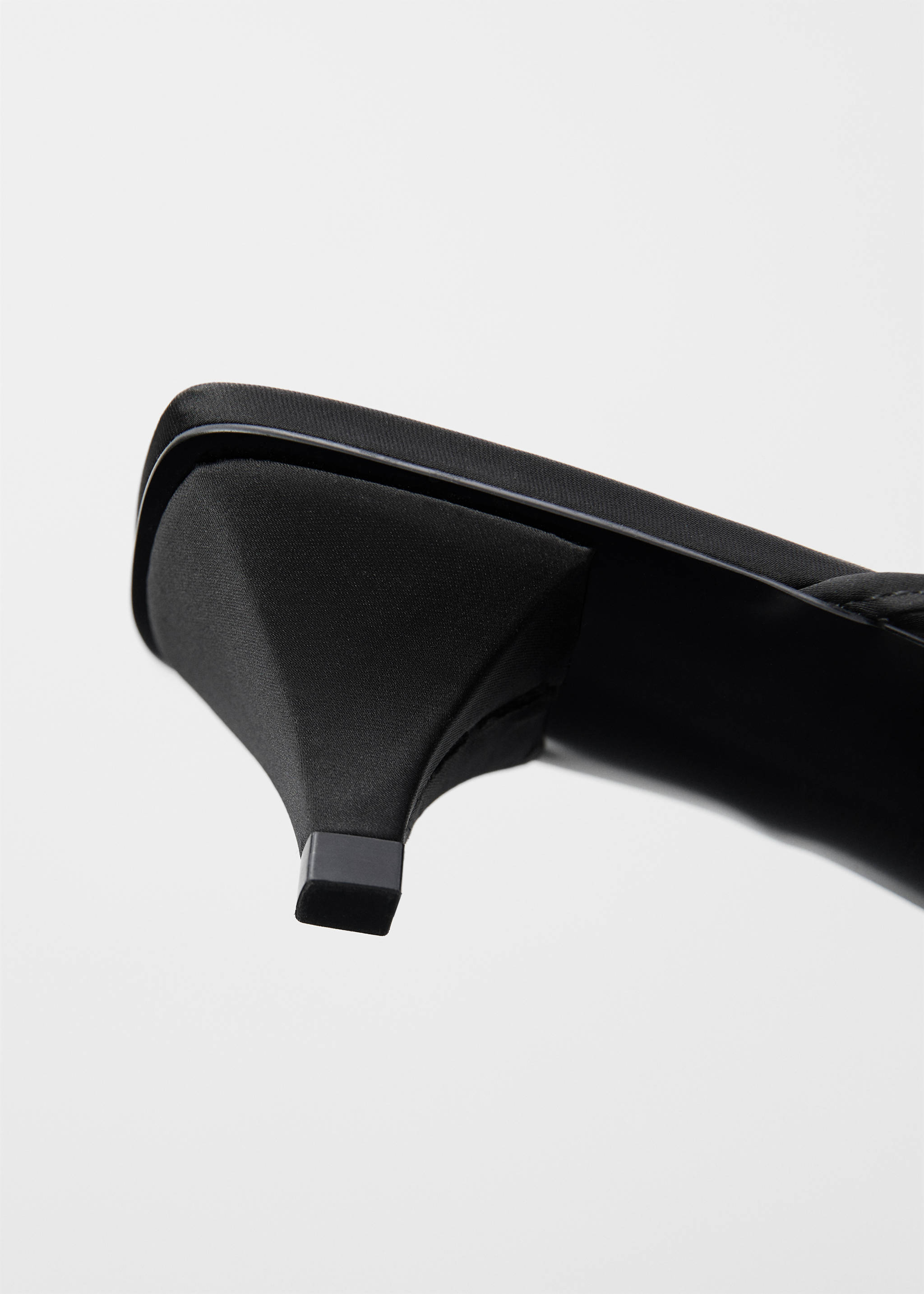 Bow heel sandals - Details of the article 2