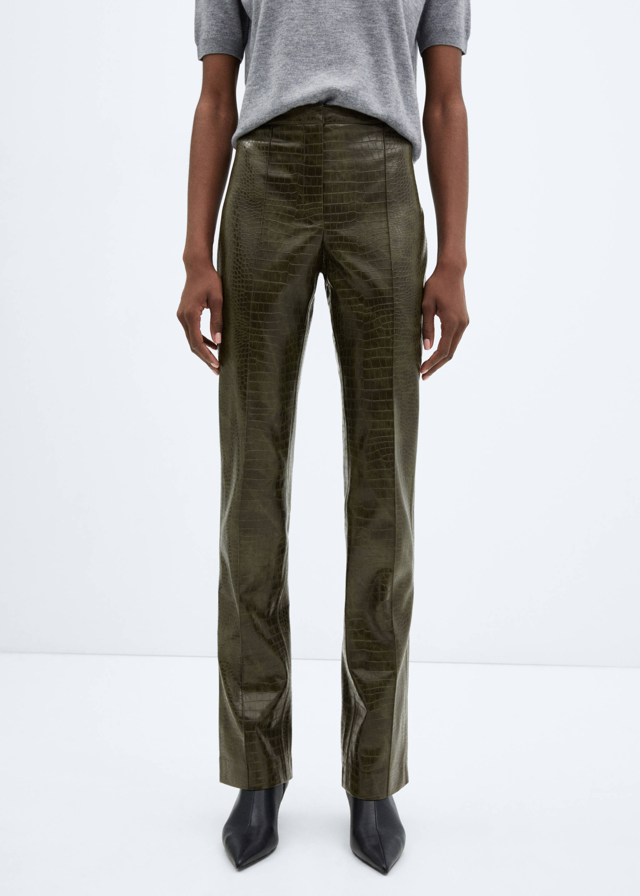 Flared Hose mit Animal-Print-Effekt - Mittlere Ansicht