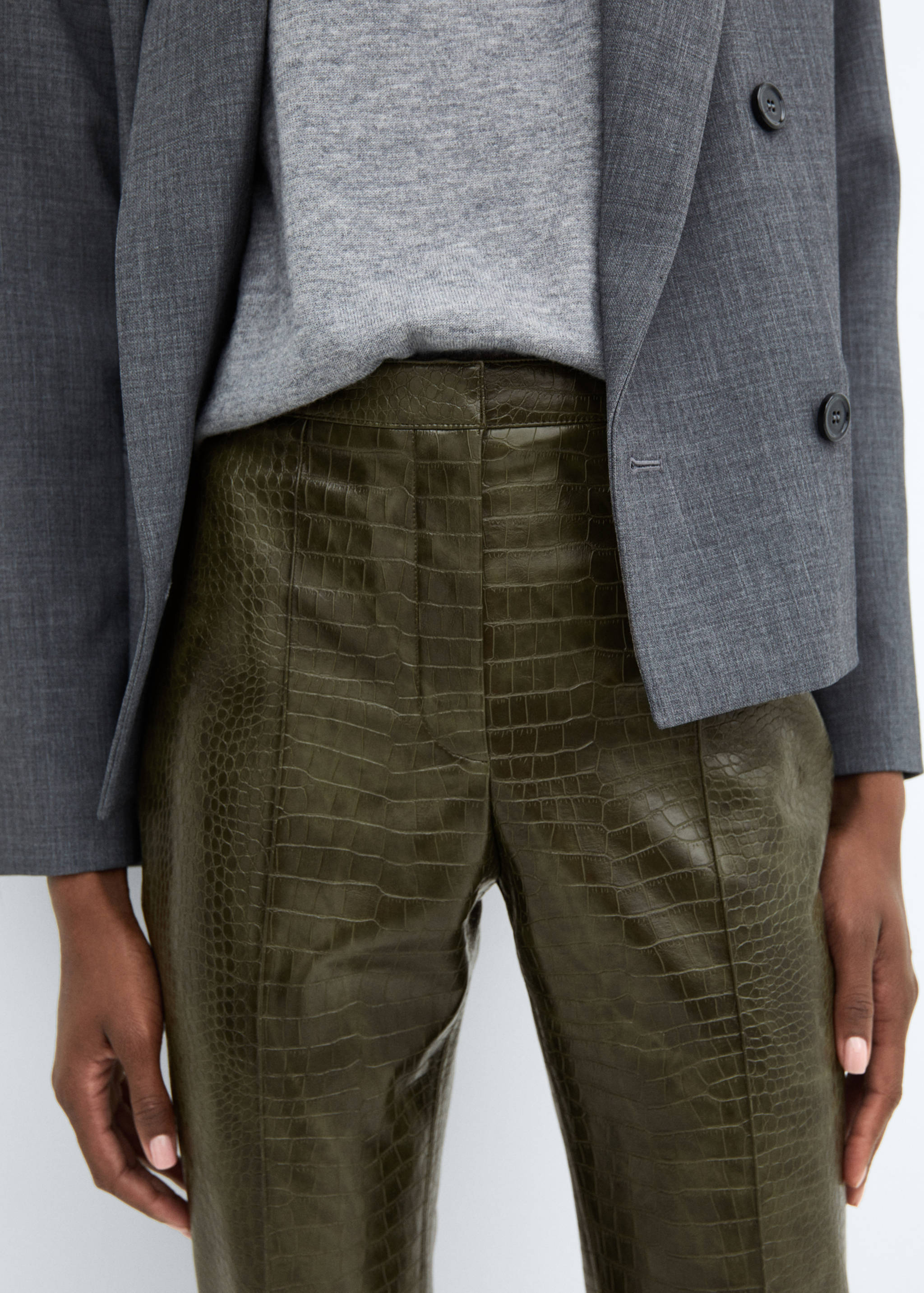 Flared Hose mit Animal-Print-Effekt - Detail des Artikels 6