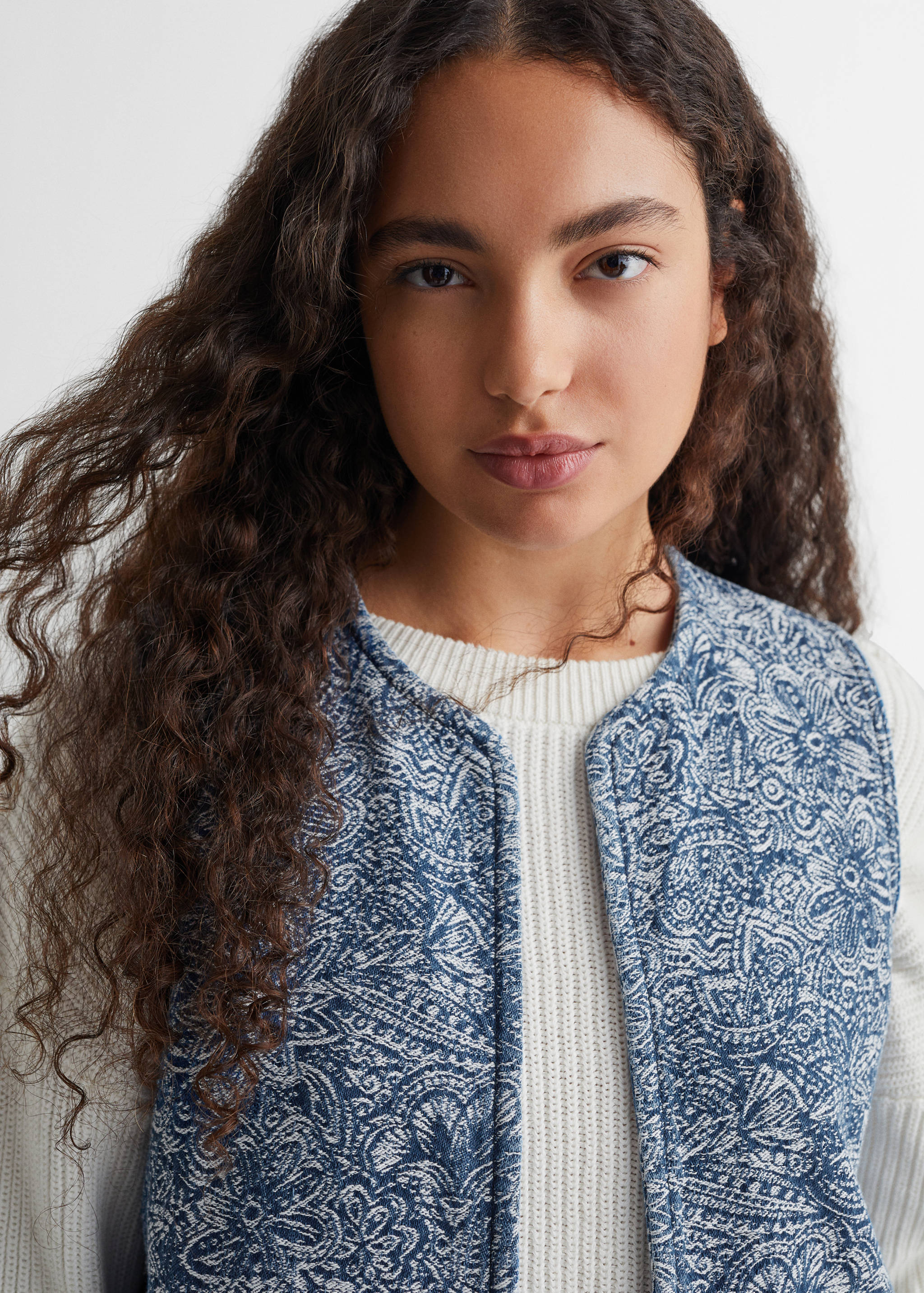 Gilet coton brodé - Détail de l'article 1