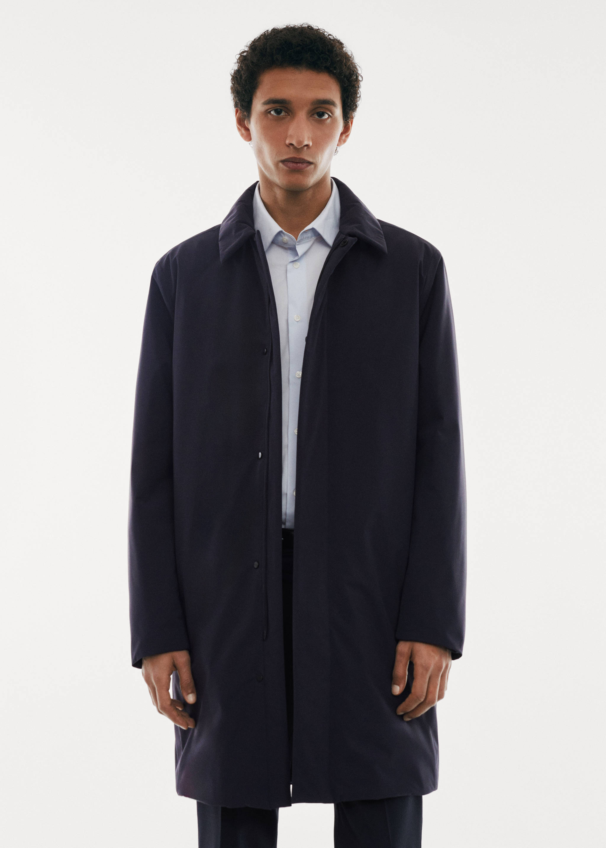 Geacă parka matlasată SOFEELATE® - Detaliu al articolului 4, Bleumarin. Ref: 67070617-00.