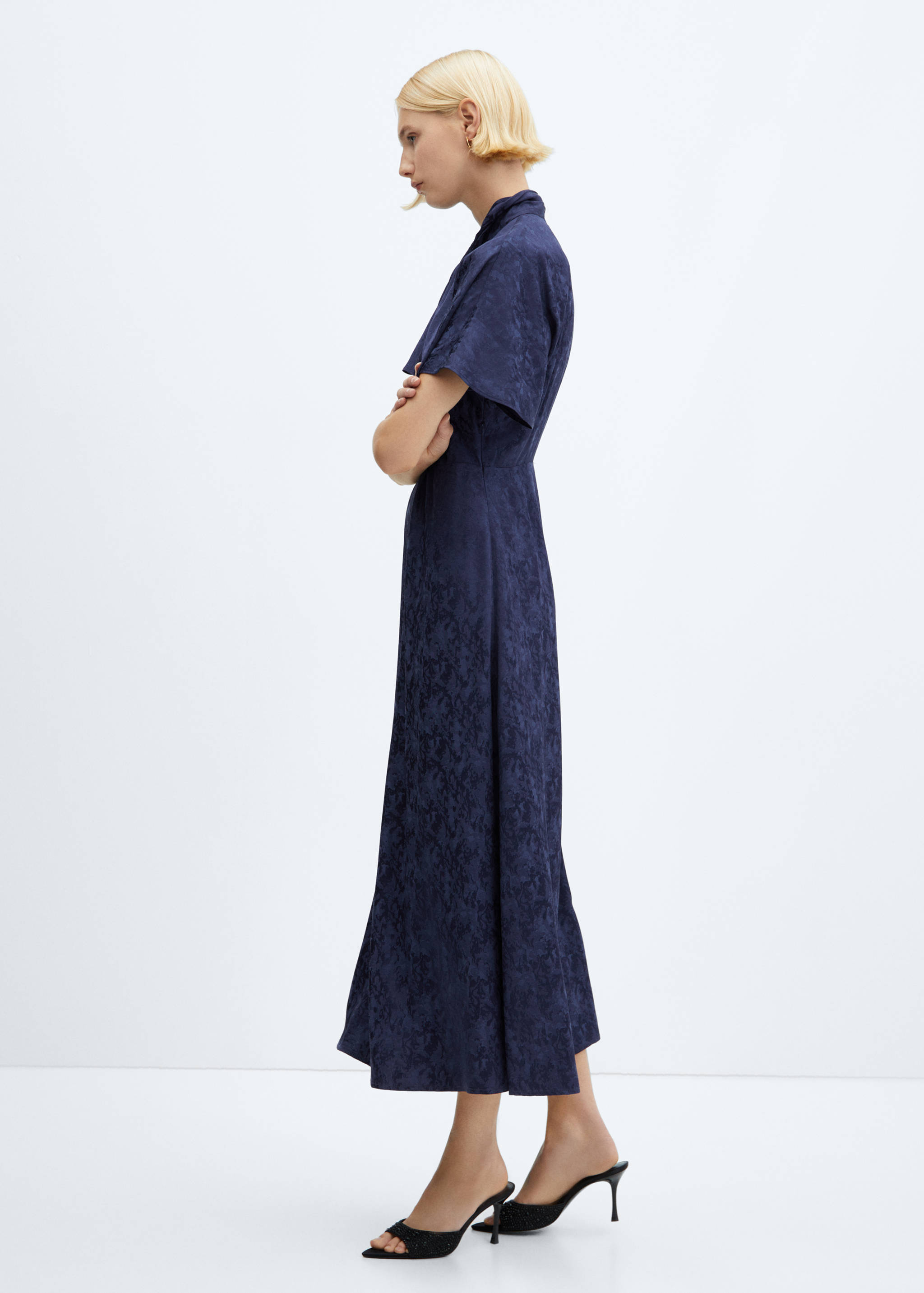 Cross-neck jacquard dress - Details of the article 6