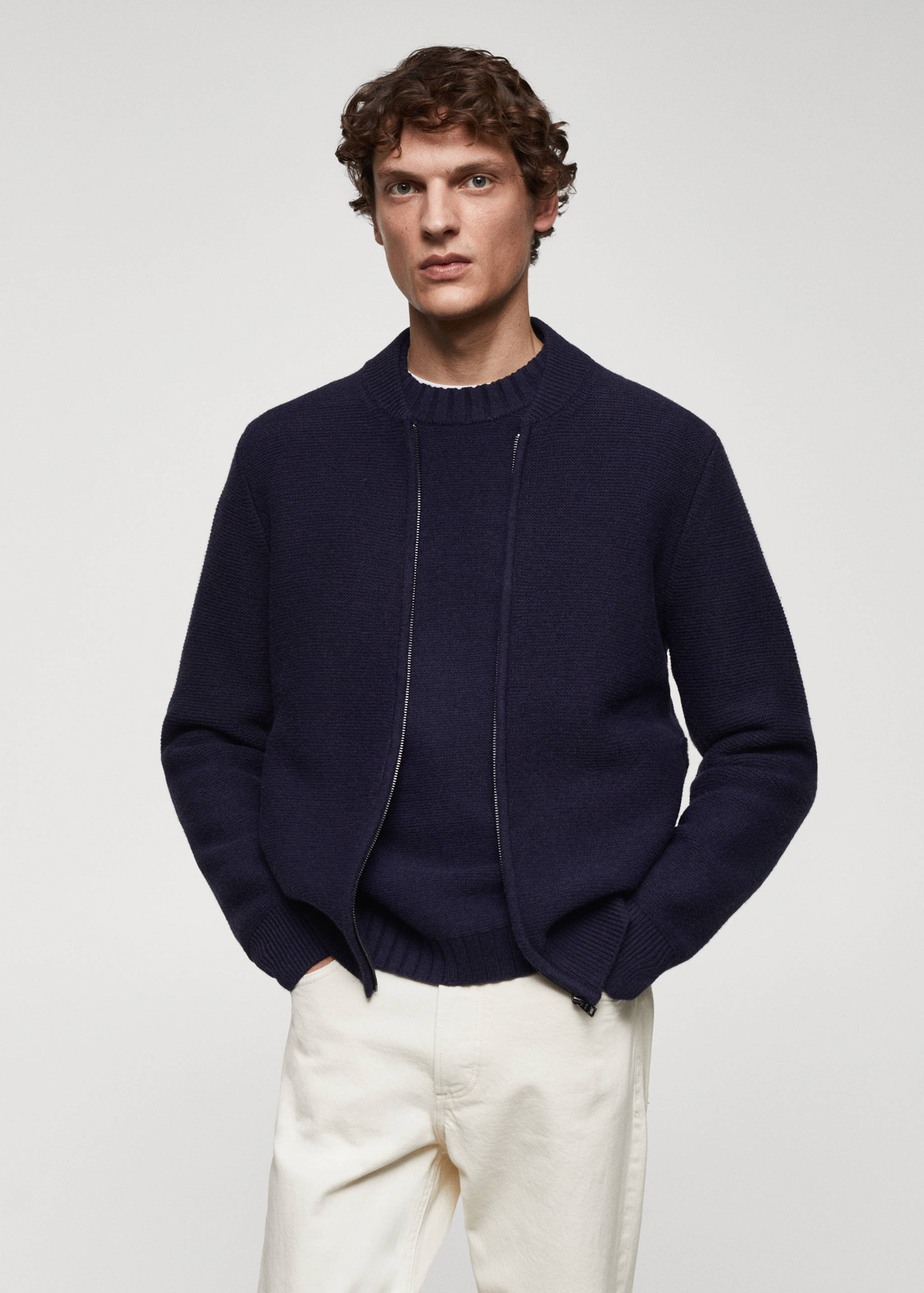 Cárdigan punto cremallera - Plano medio