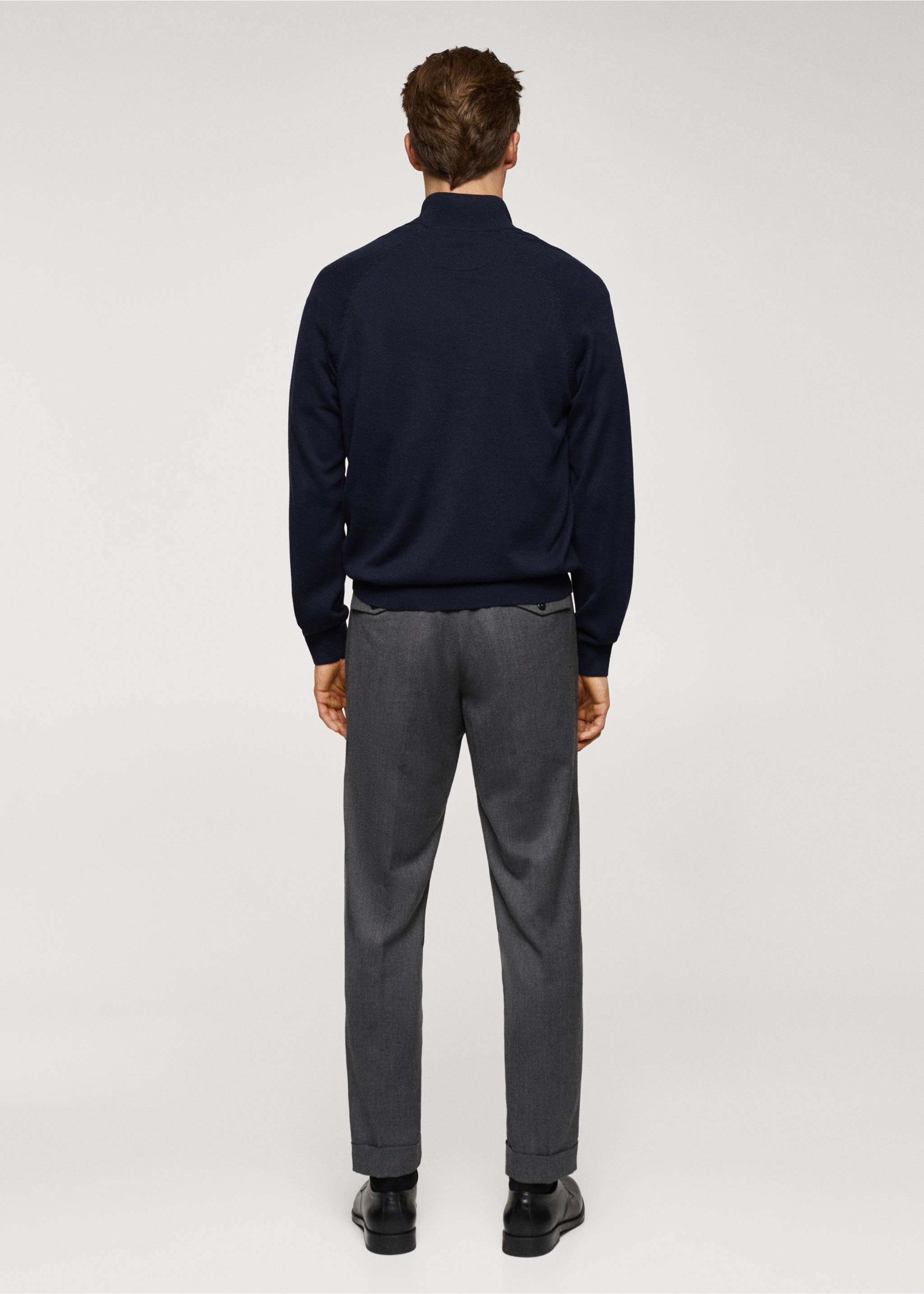 Baumwollstrickjacke mit Zipper - Rückseite des Artikels, Marineblau. Ref: 67070645-00.