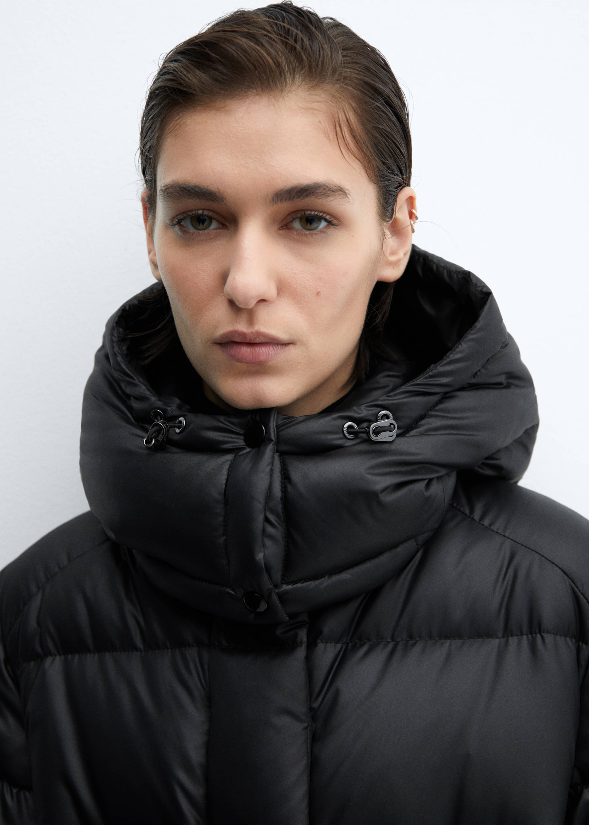 Long puffer down anorak - Details of the article 1, Black. Ref: 67070647-00.