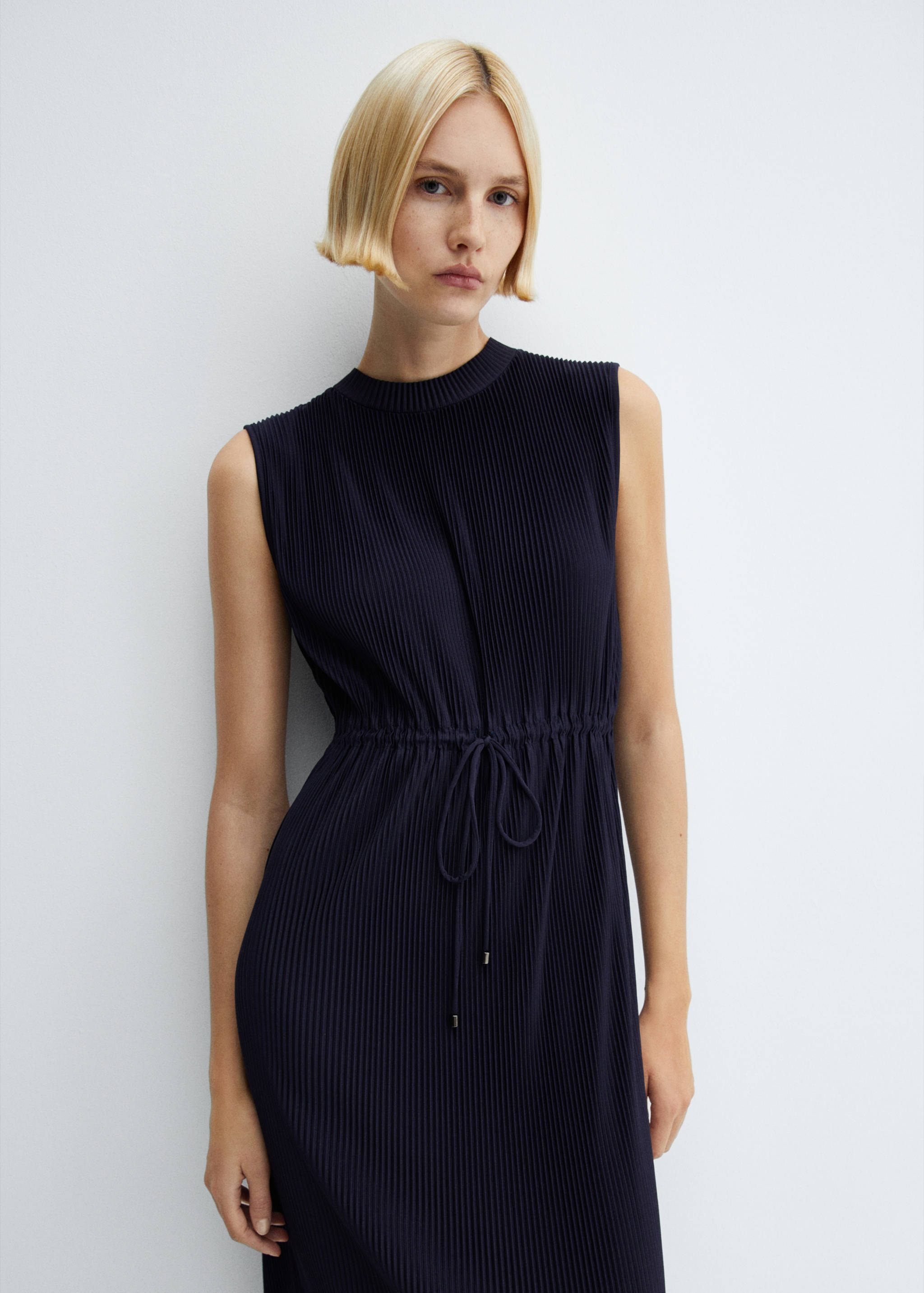 Geplooide midi-jurk - Detail van het artikel 1