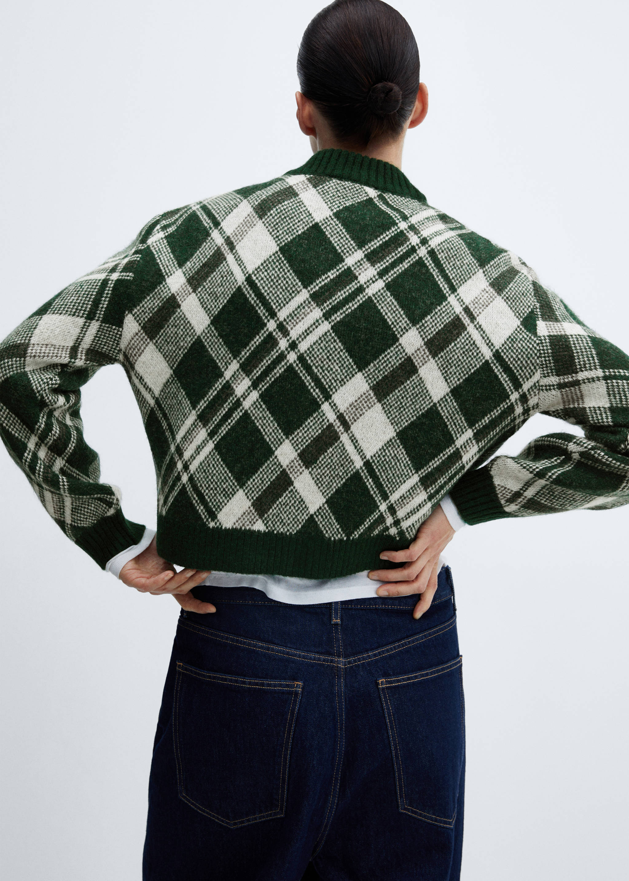 Checkered zipper cardigan - Reverse of the article