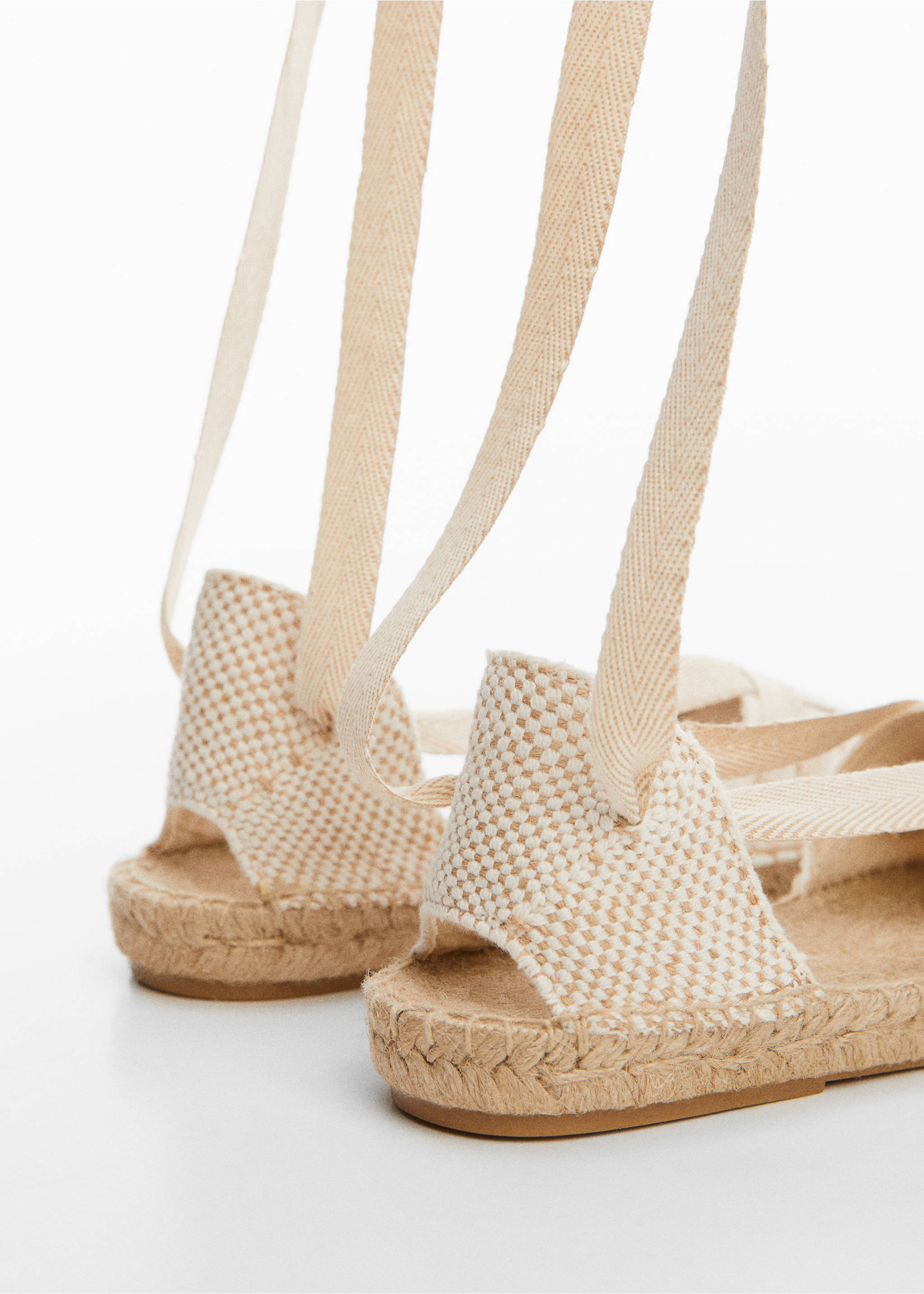 Espadrilles lacets - Détail de l'article 1, Sable. Ref: 67073682-00.