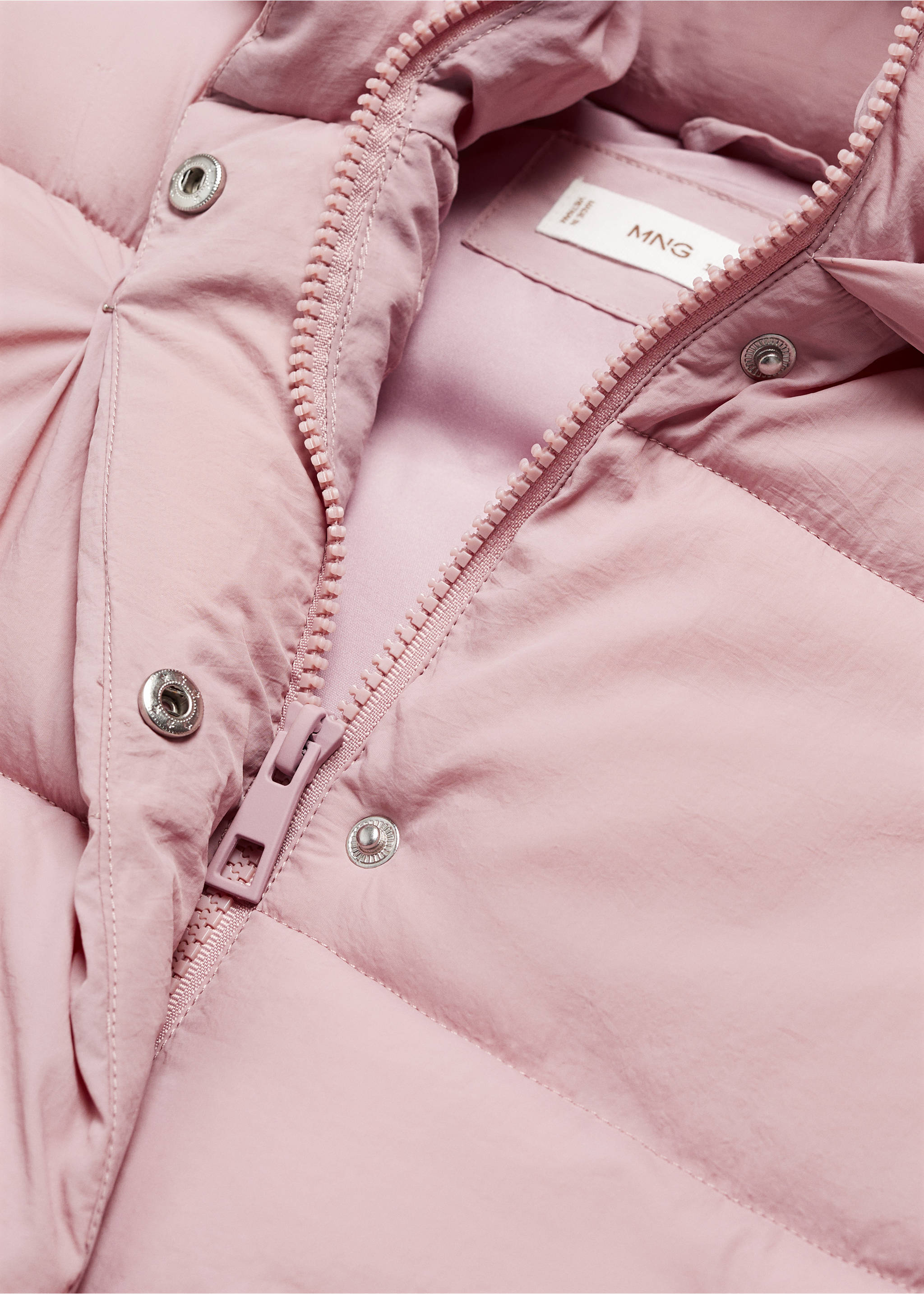 Quilted gilet with hood - Details of the article 8, Lavender. Ref: 67073685-00.