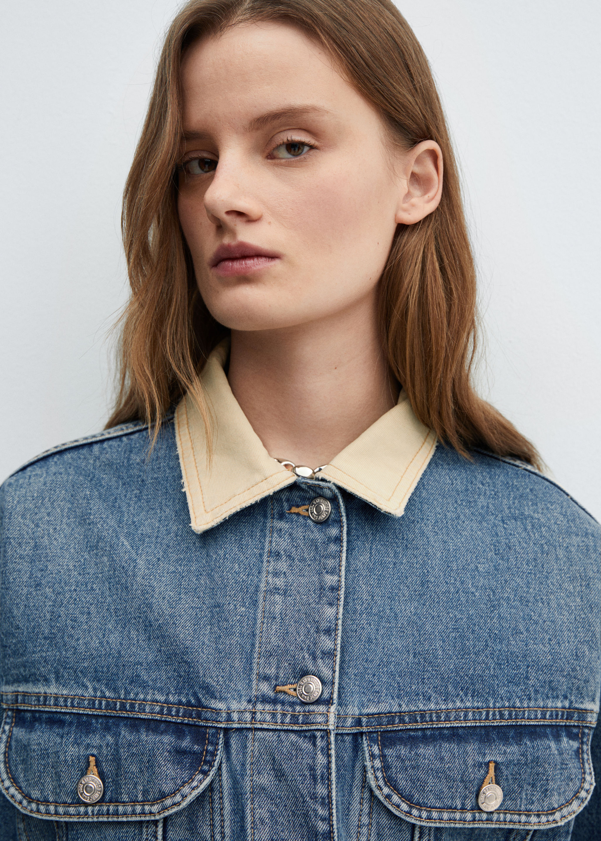 Blouson en jean contrasté - Détail de l'article 1