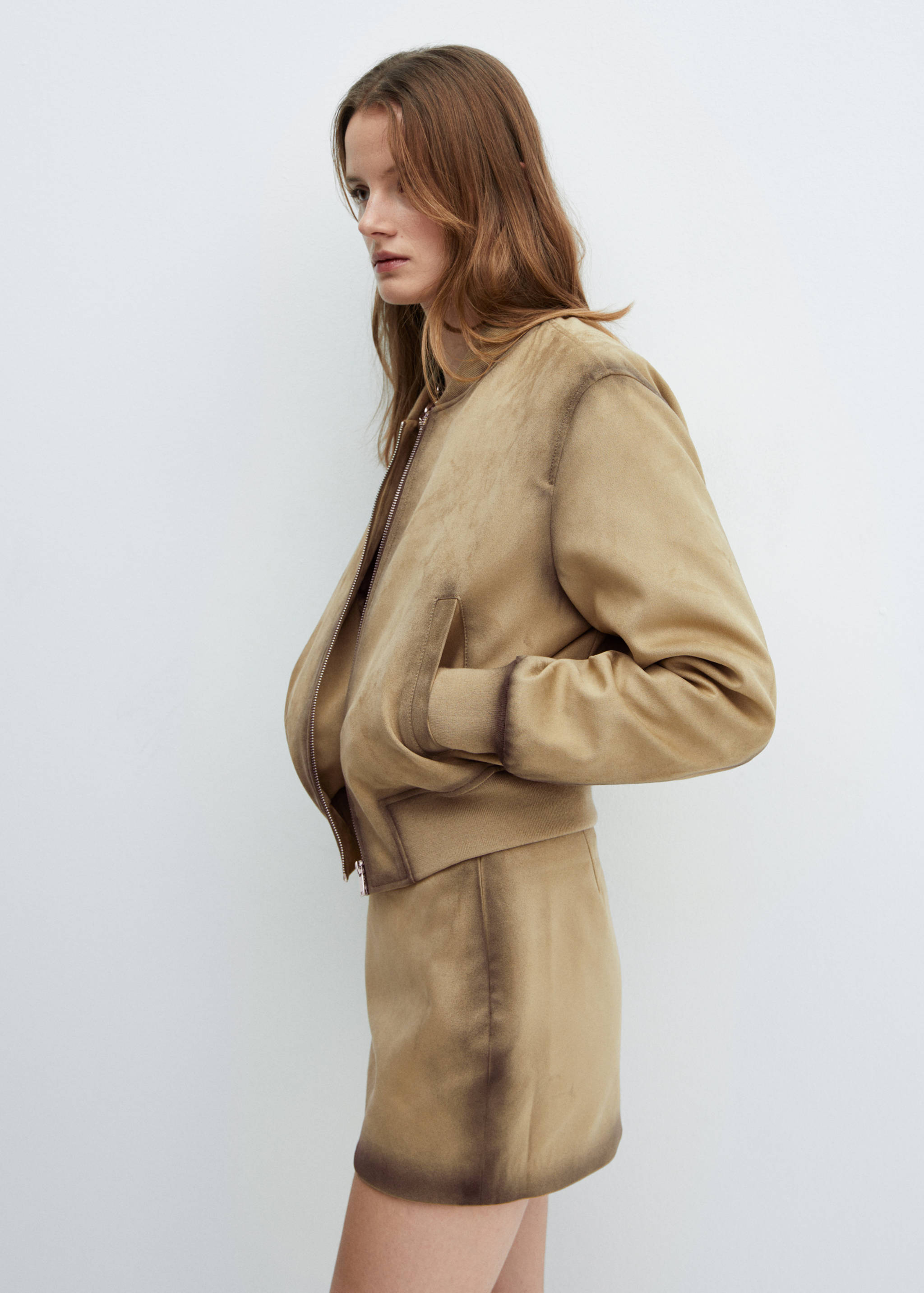 Worn-effect leather skirt - Details of the article 2