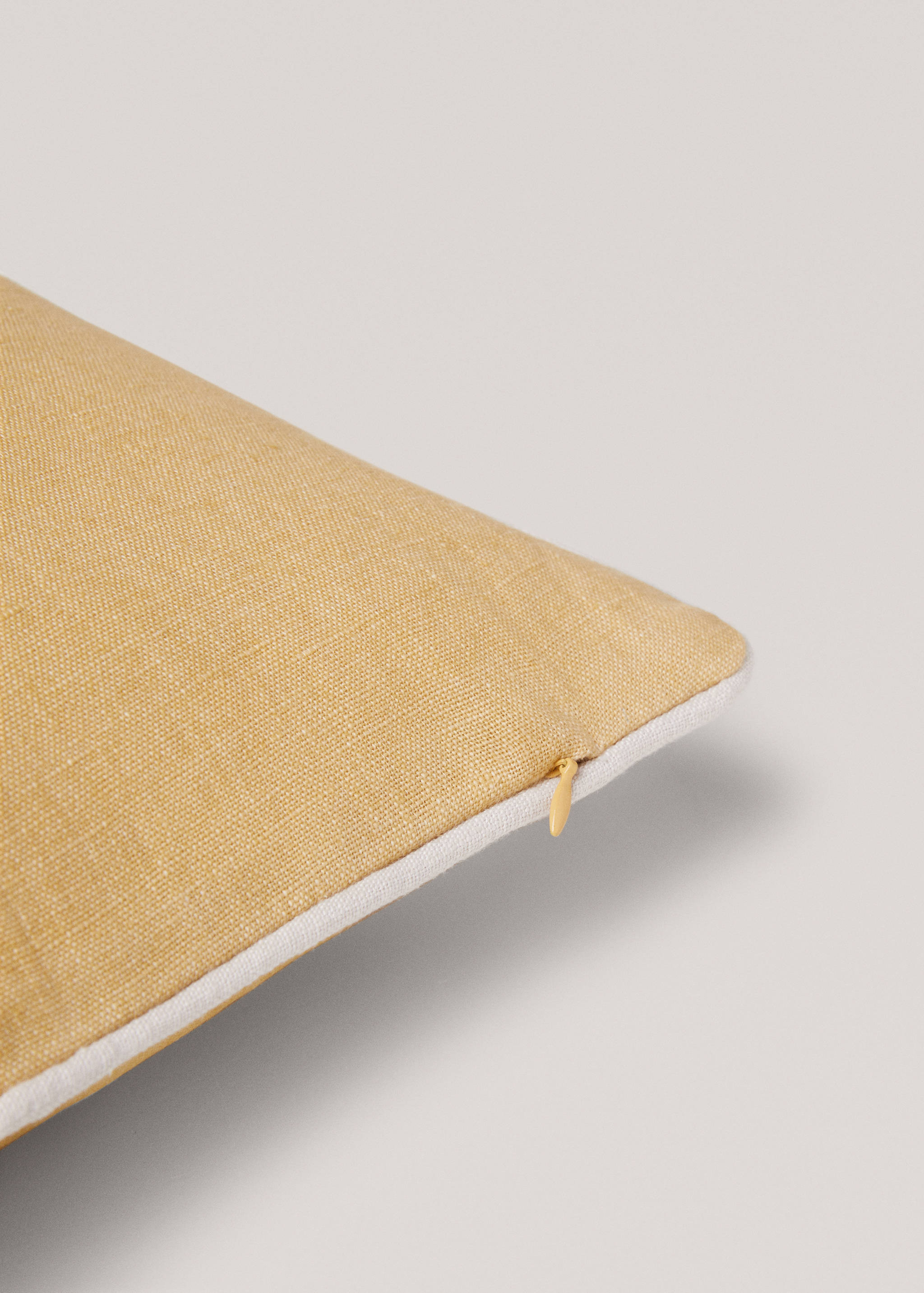 Housse de coussin 100 % lin liseré 60 x 60 cm - Détail de l'article 2