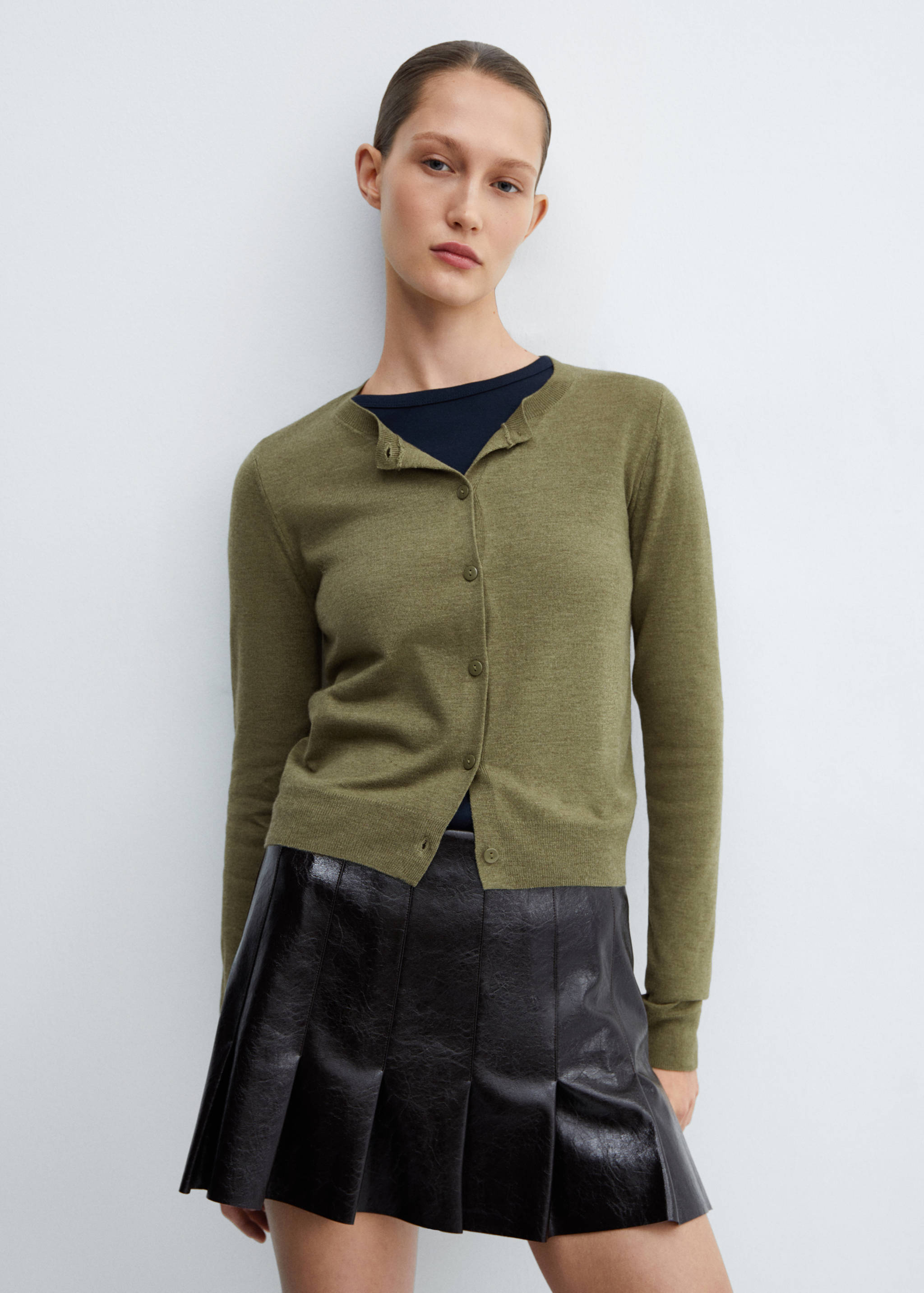 Cardigan maille boutons - Plan moyen