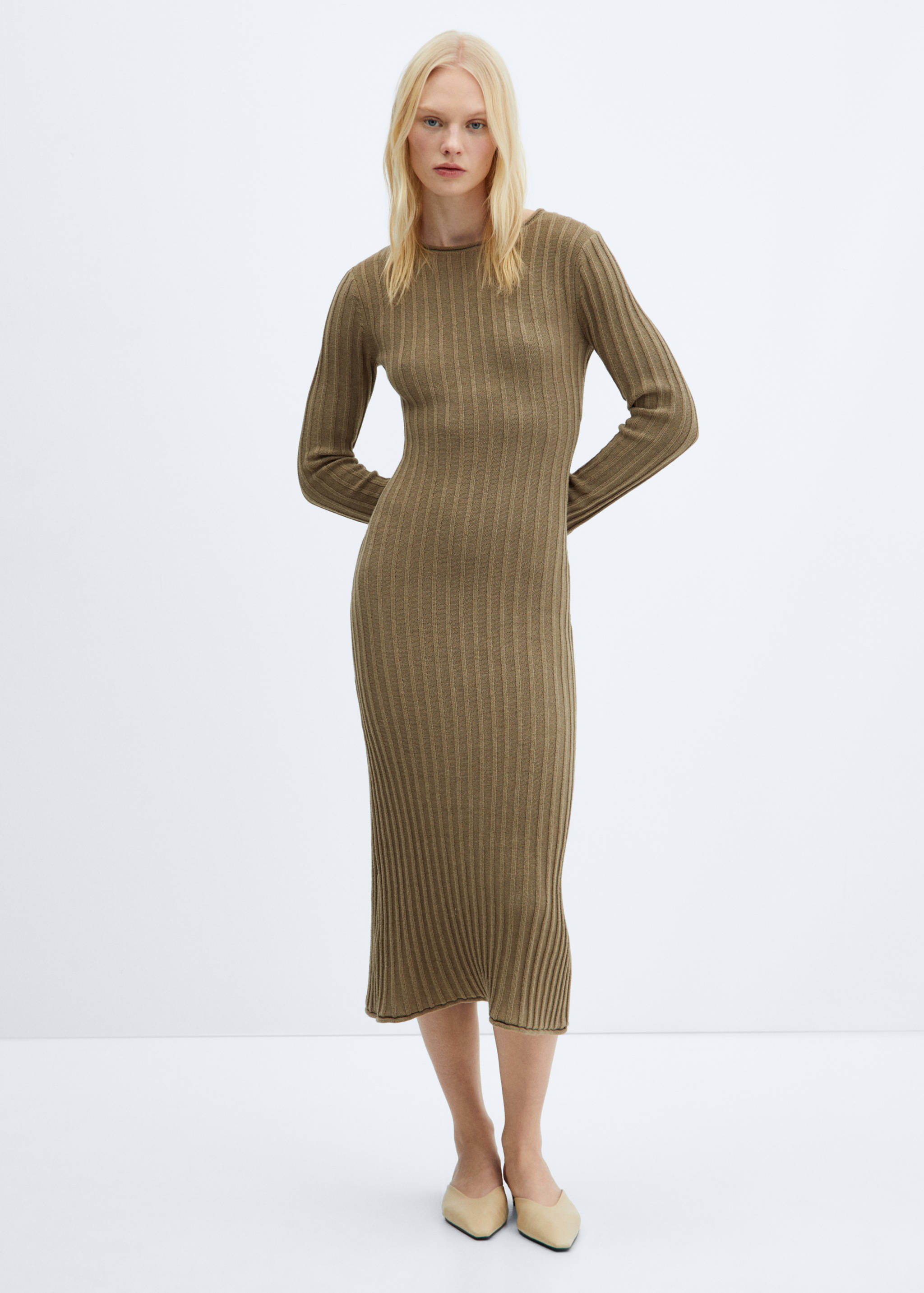 Ribbed knit dress - General plane