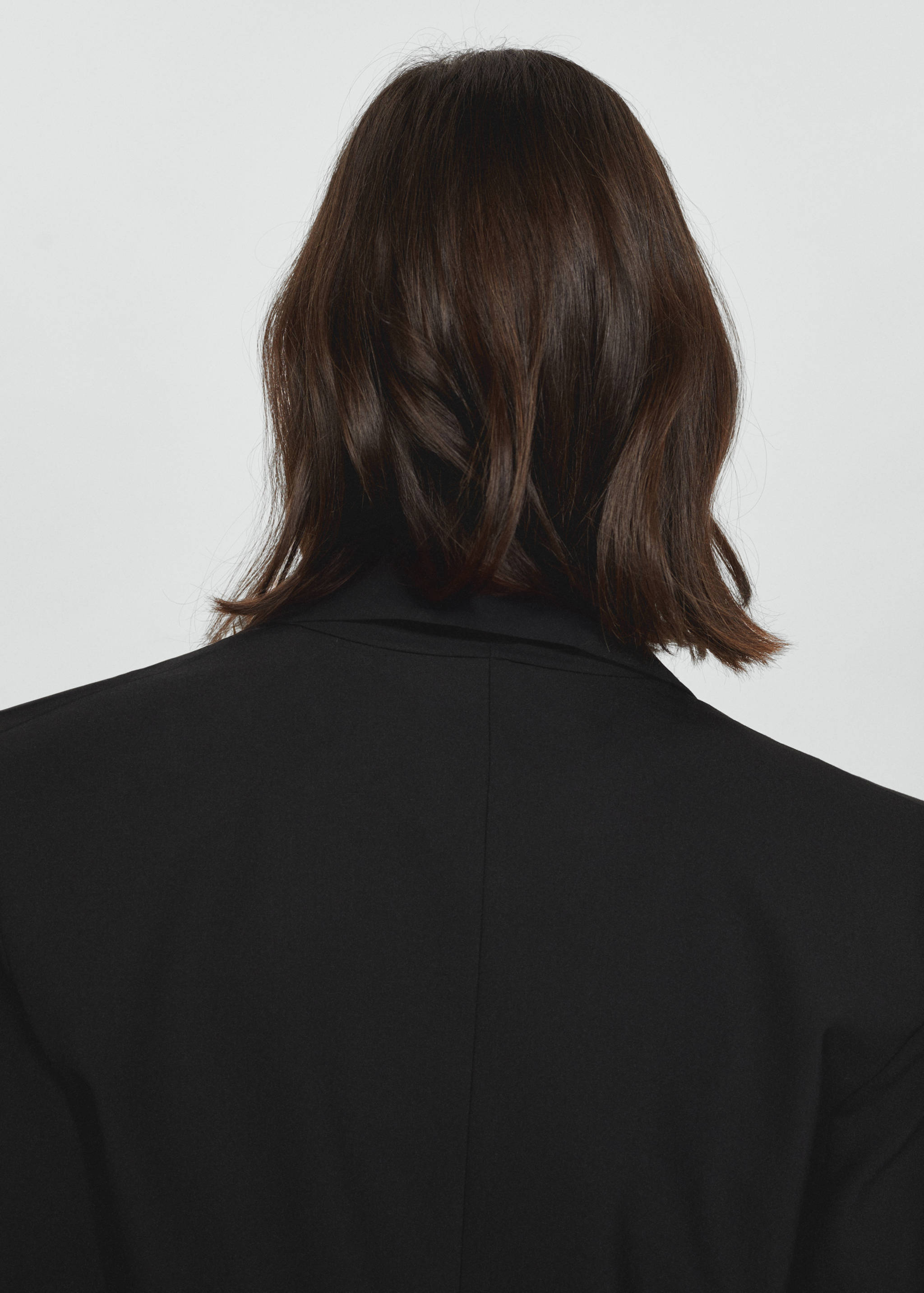 Suit jacket with buttons - Details of the article 4