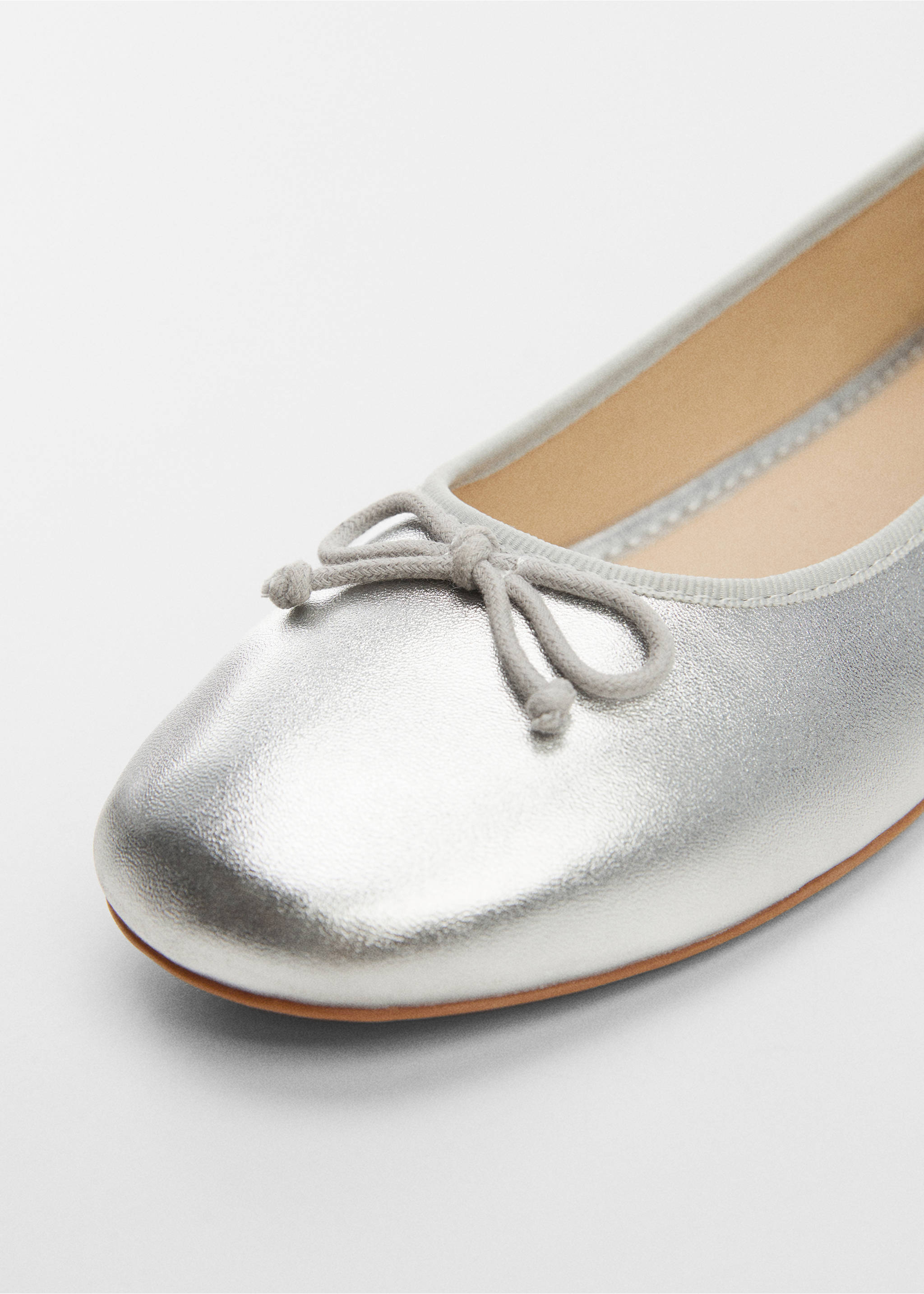 Ballerines nœud - Détail de l'article 2, Argent. Ref: 67074440-00.