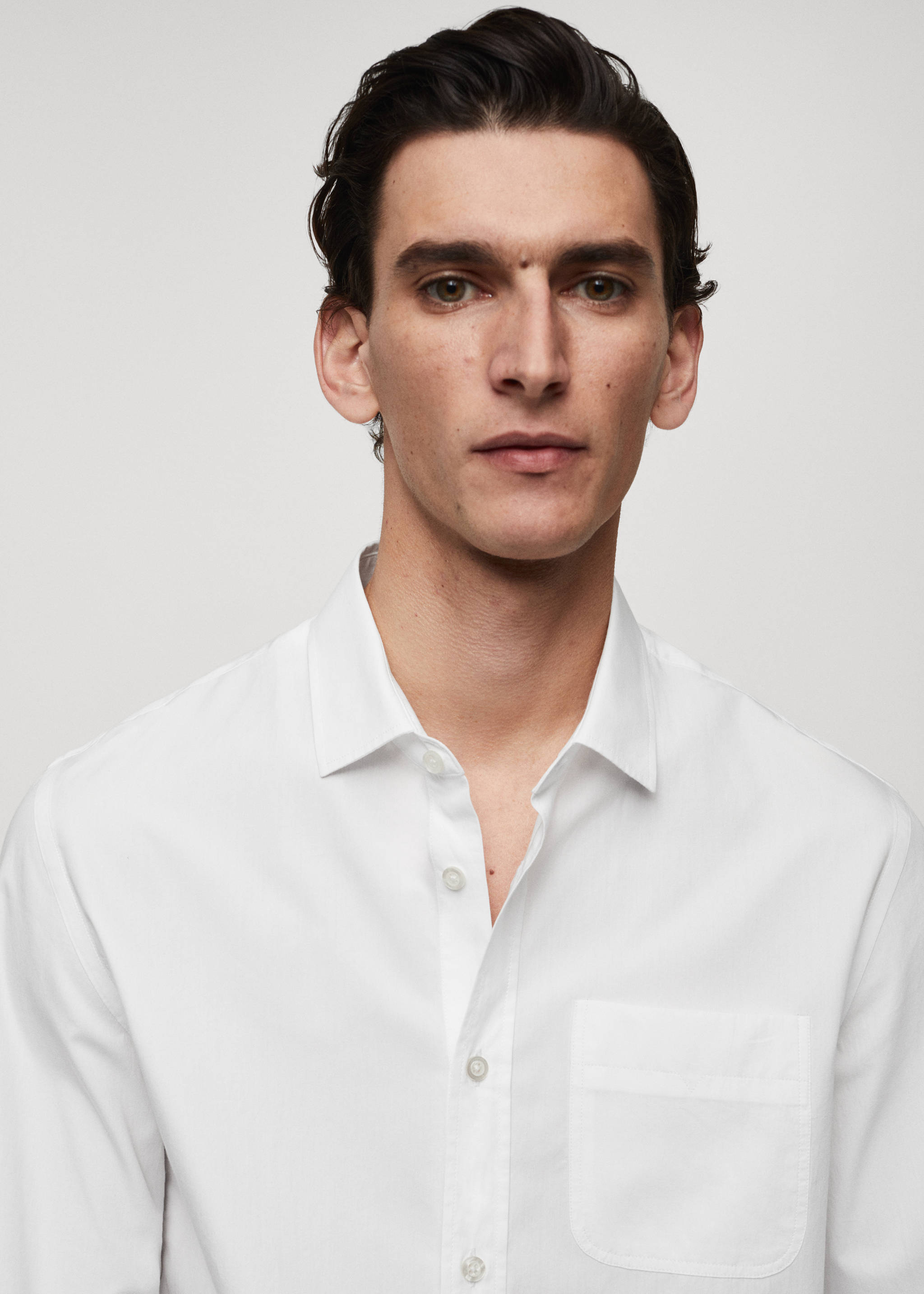 Koszula z popeliny z kieszenią - Szczegóły artykułu 1