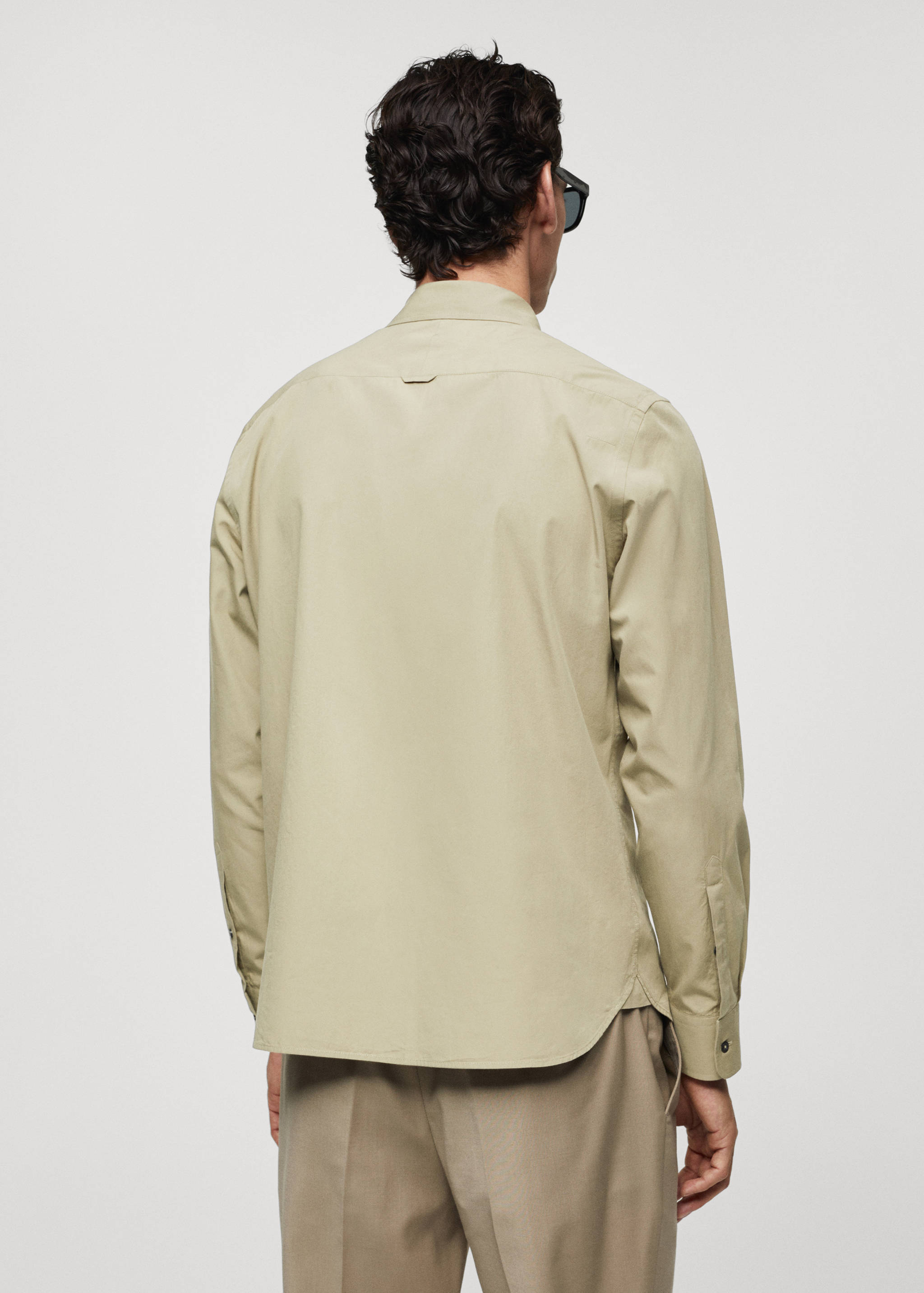 Poplin shirt with pocket - Reverse of the article