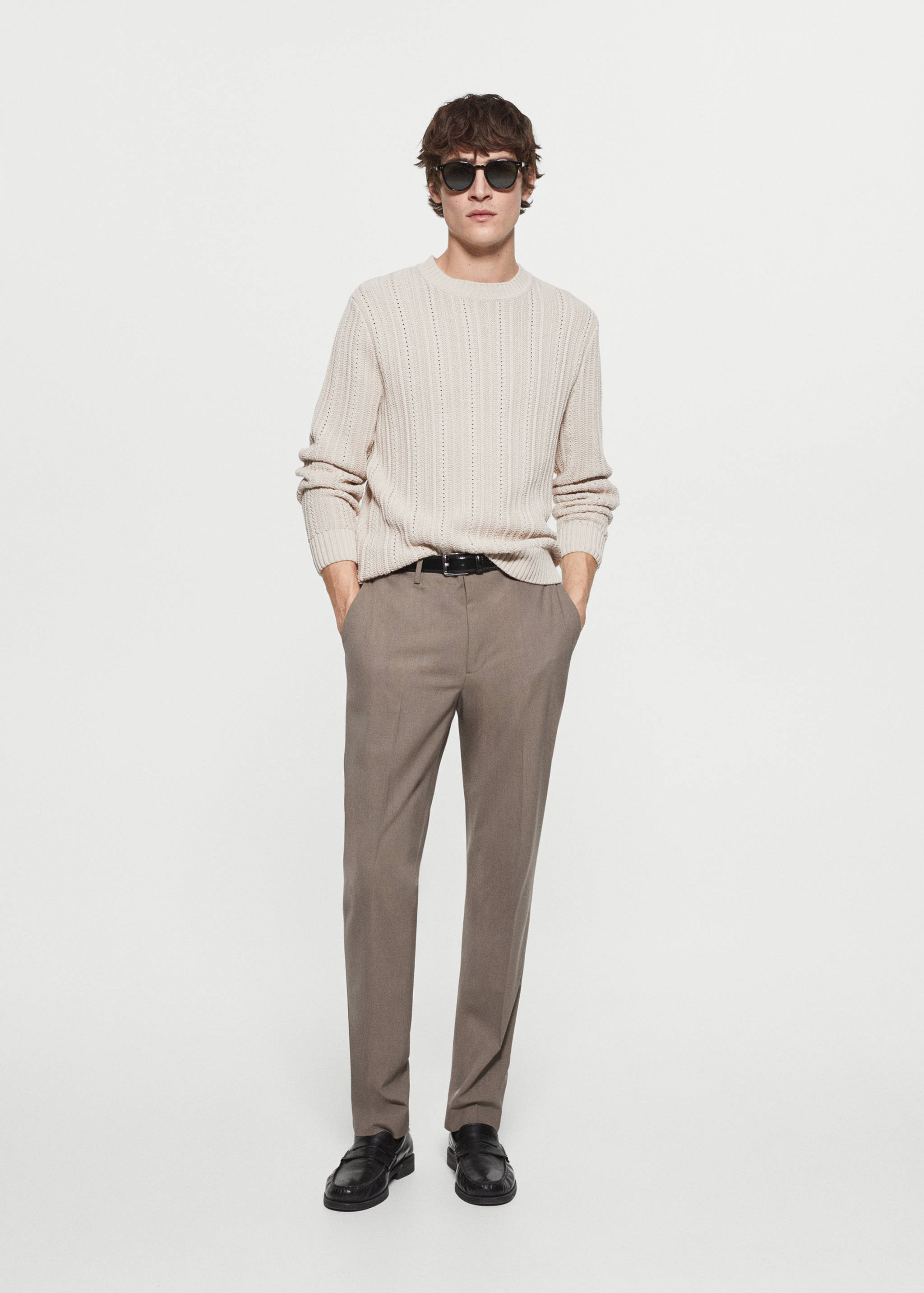 Contrasting knit sweater - Details of the article 5