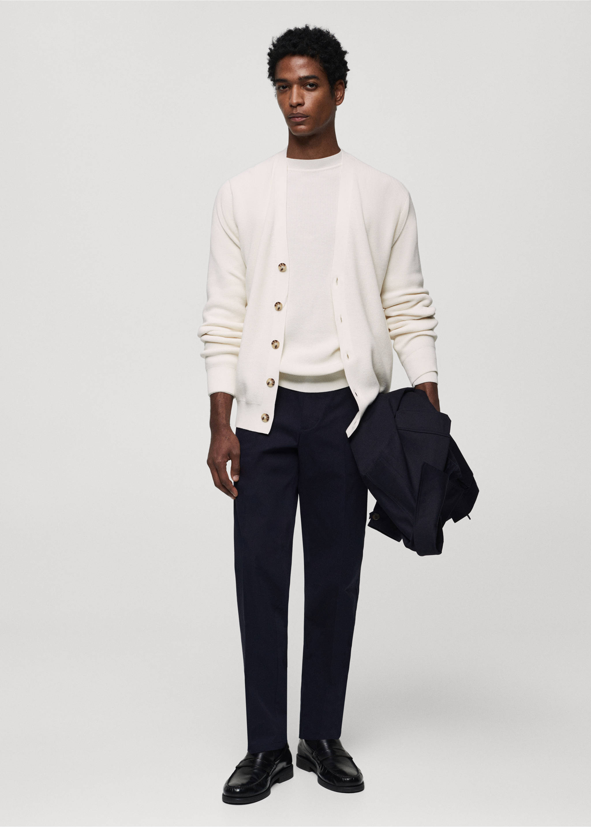 Geknöpfter Cardigan mit Rippstruktur - Allgemeine Ansicht, Cremeweiß. Ref: 67074449-00.