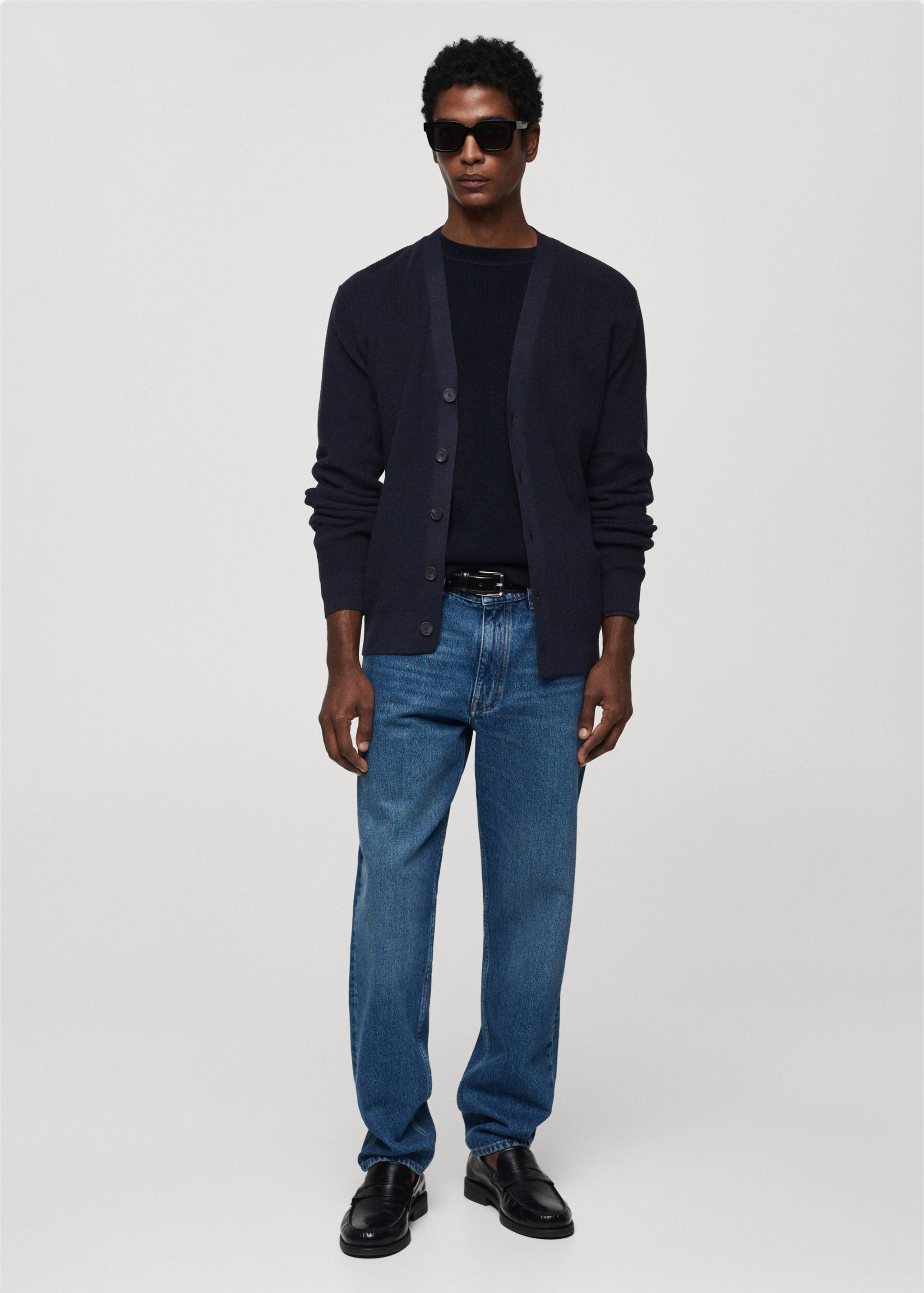 Buttoned ribbed cardigan - General plane