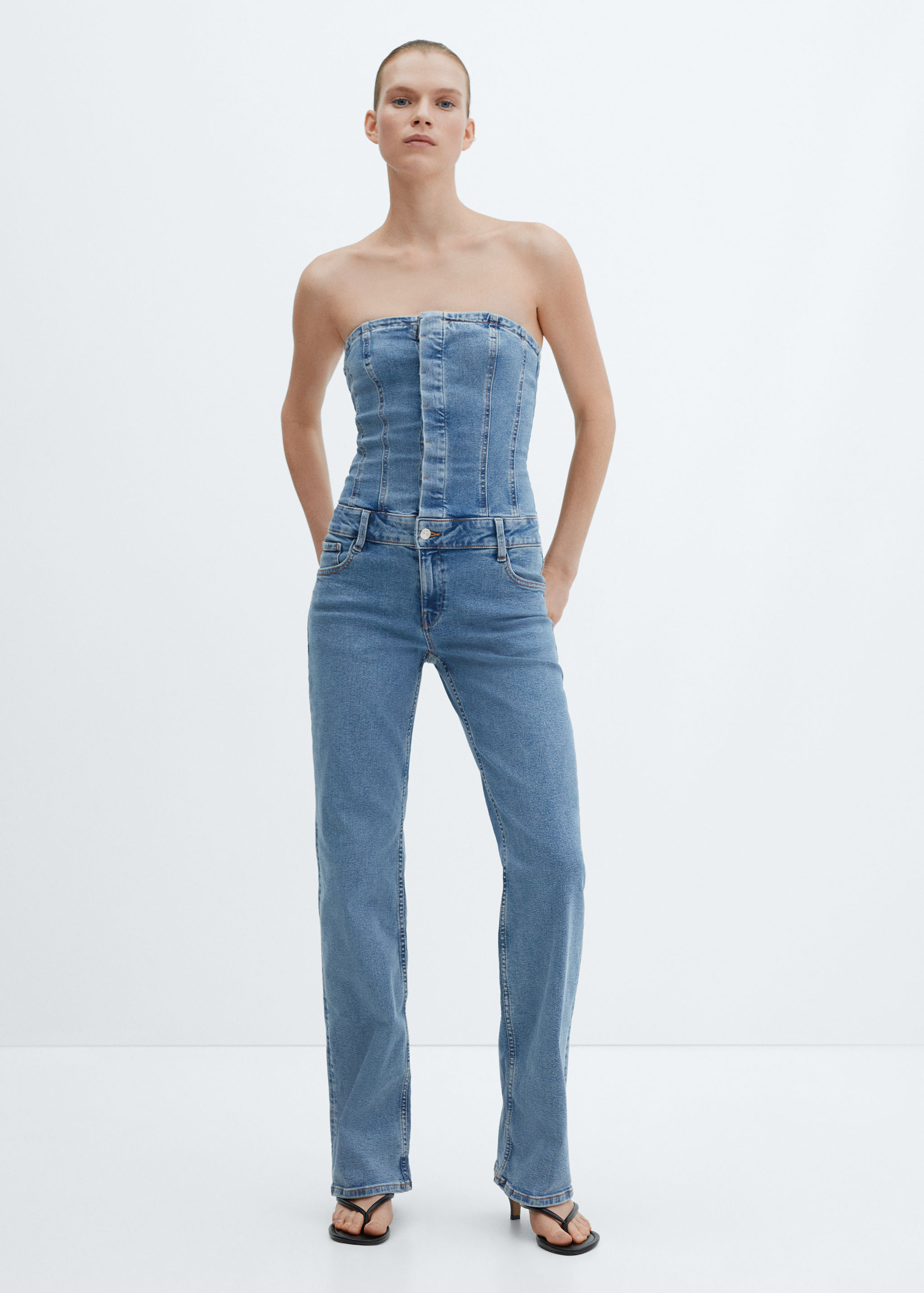 Schulterfreier Jeans-Jumpsuit - Allgemeine Ansicht