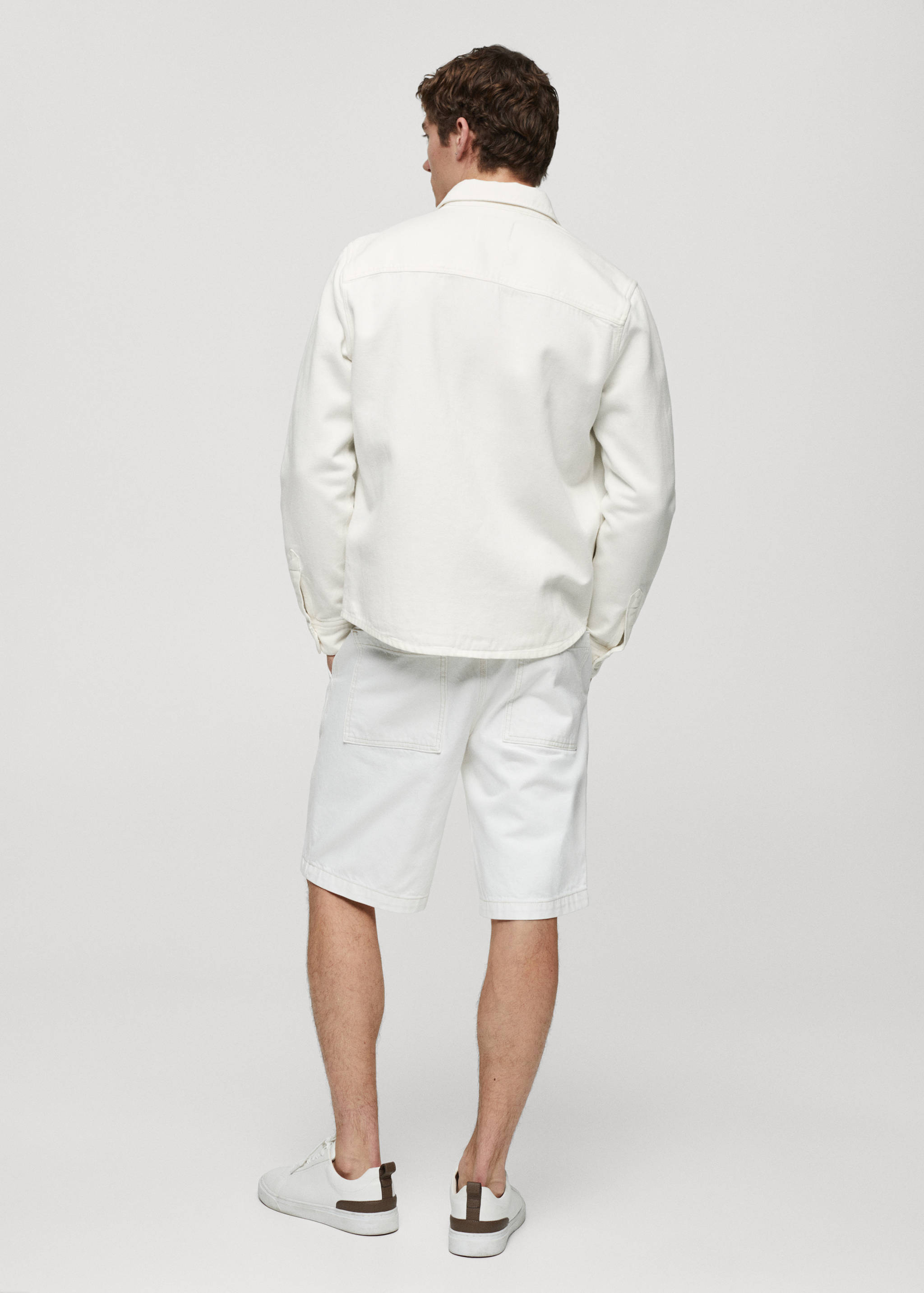 Regular-fit cotton and linen overshirt - Reverse of the article