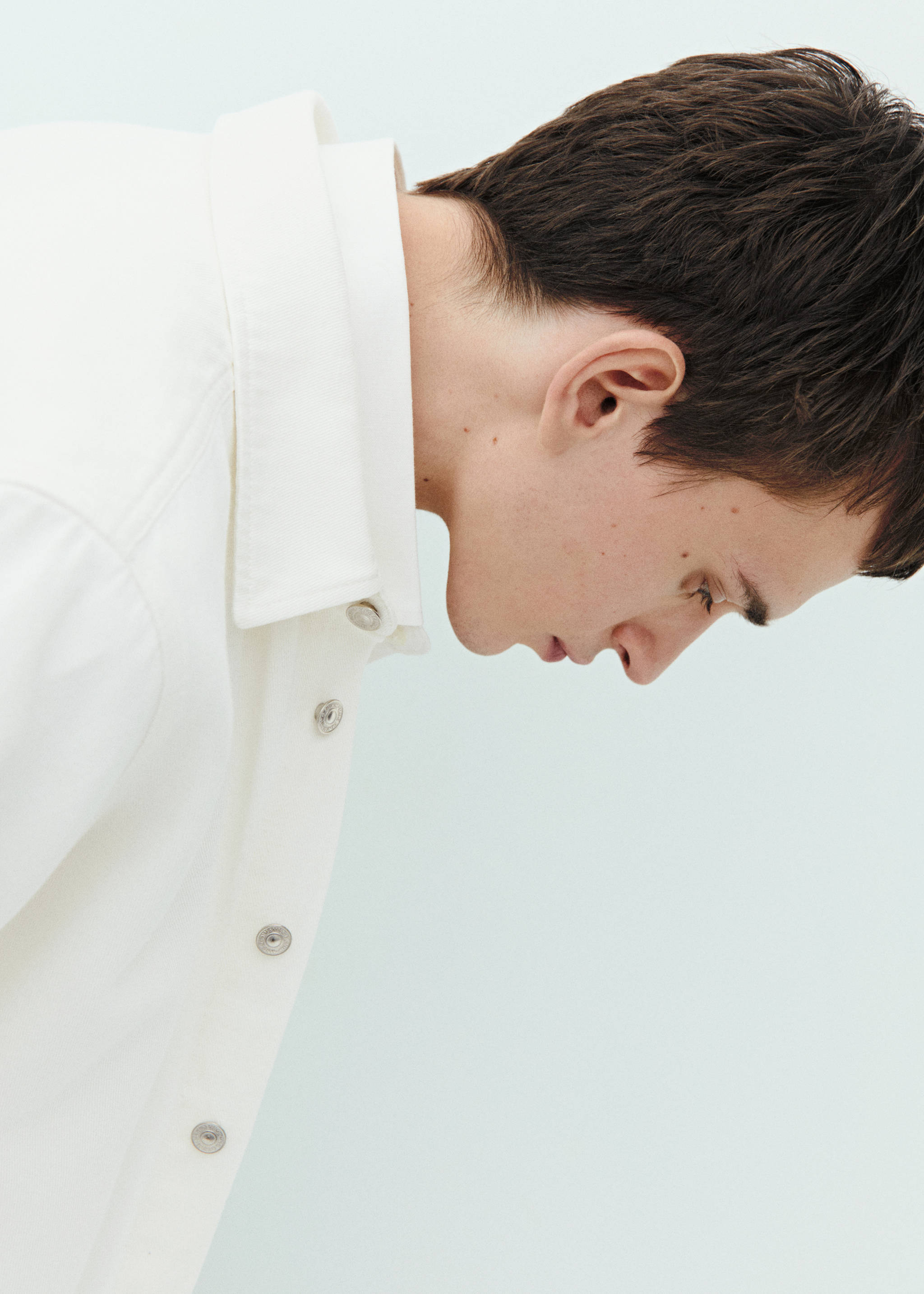 Regular-fit cotton and linen overshirt - Details of the article 7