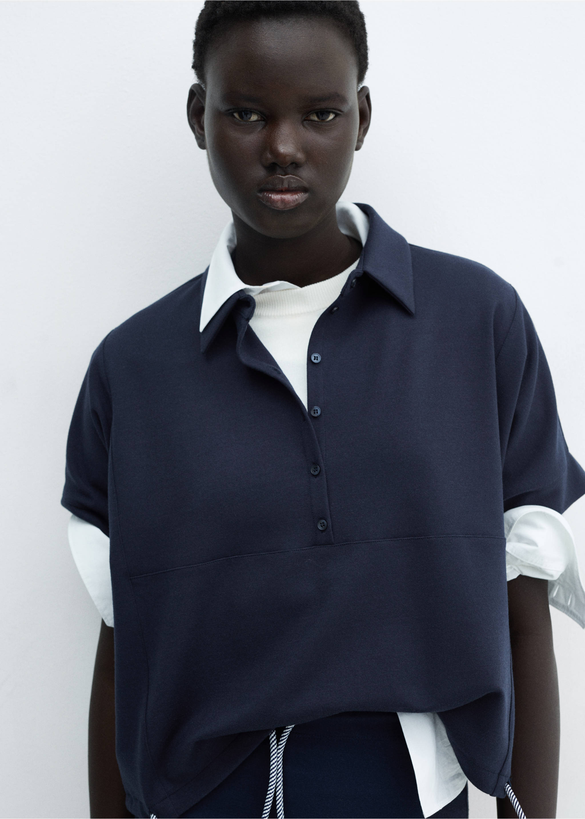 Polo sweatshirt with adjustable drawstring - Details of the article 1, Dark Navy. Ref: 67075758-00.