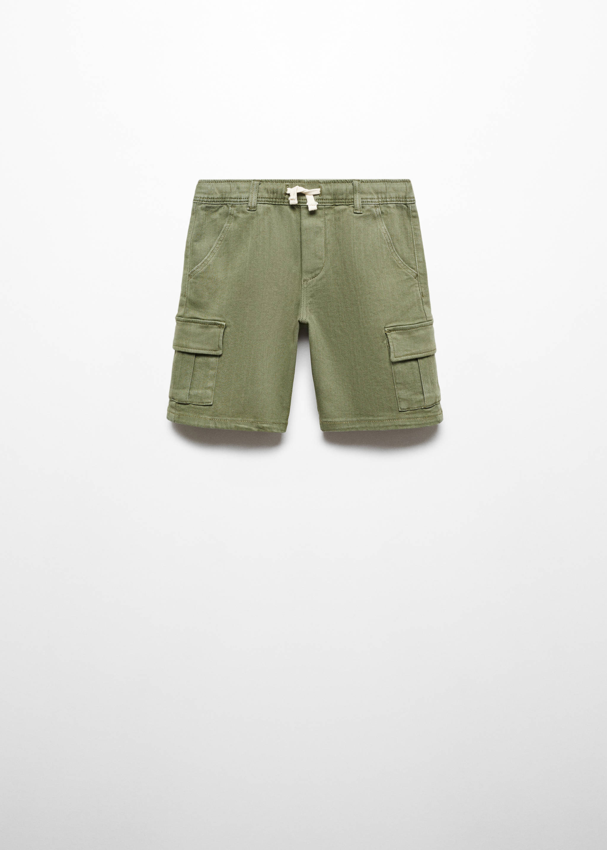 Cargo pockets Bermuda shorts - Article without model
