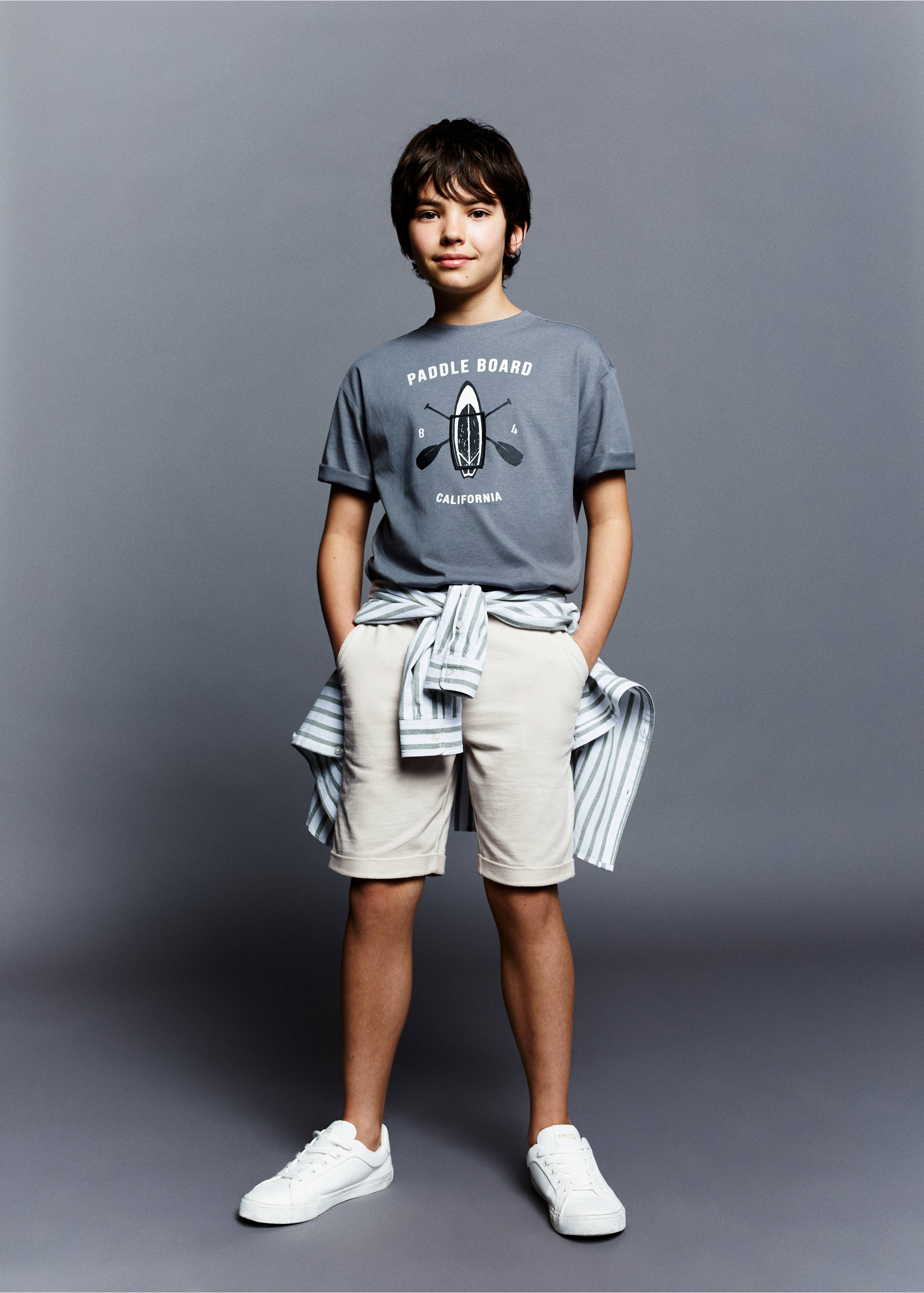 Elastic waist Bermuda shorts - General plane, Ice Grey. Ref: 67075999-00.
