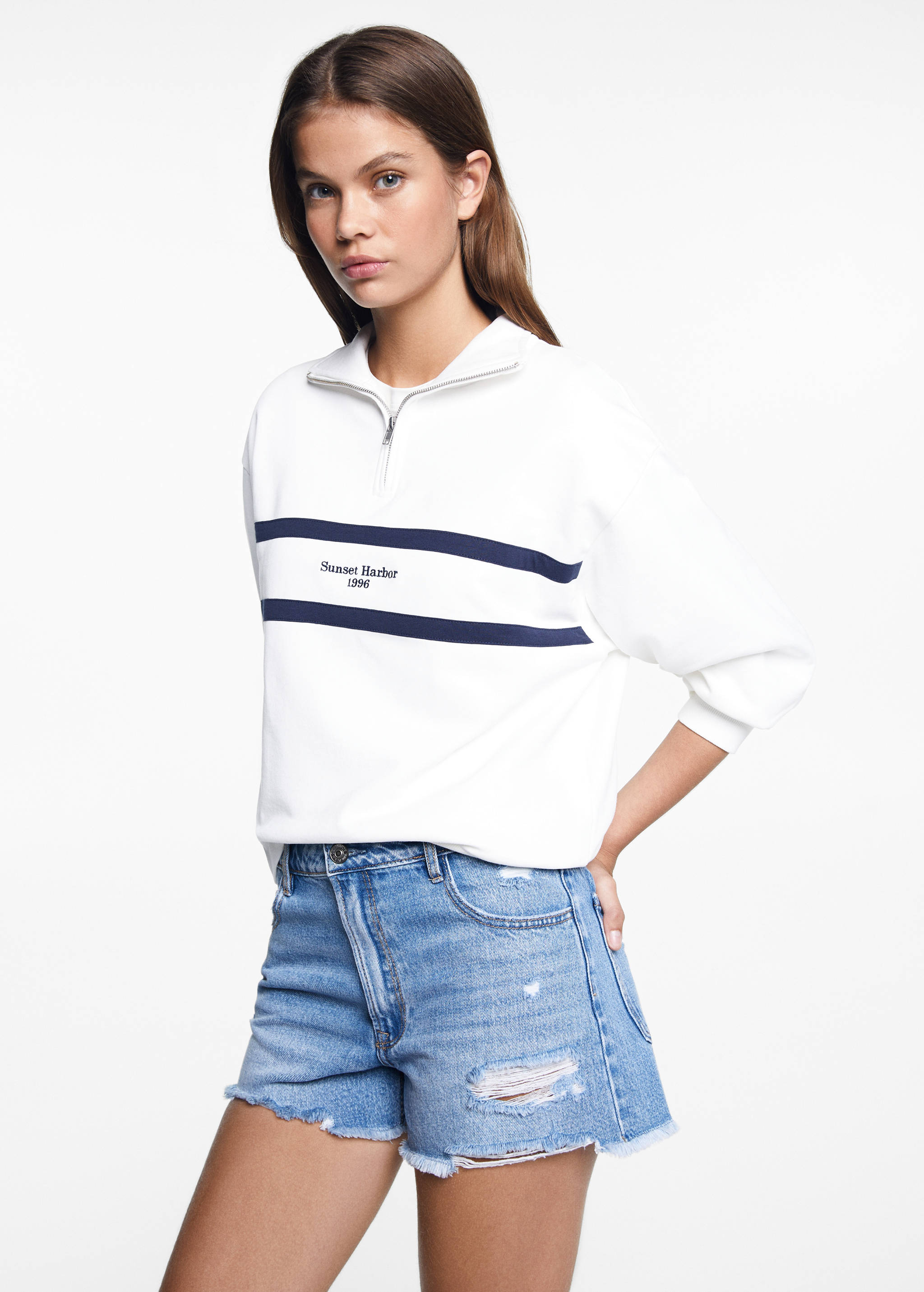 Broken denim shorts - Medium plane