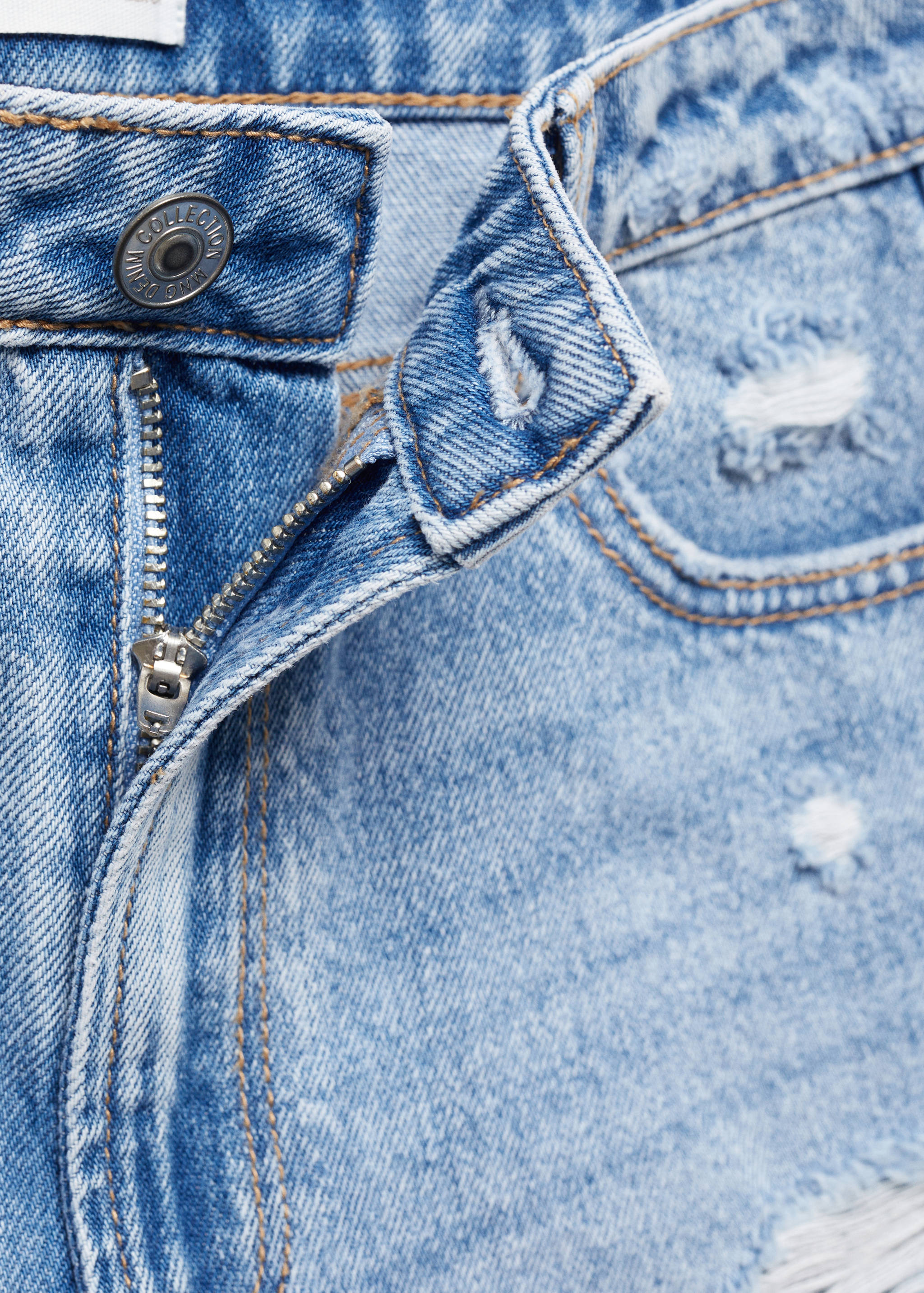 Broken denim shorts - Details of the article 8